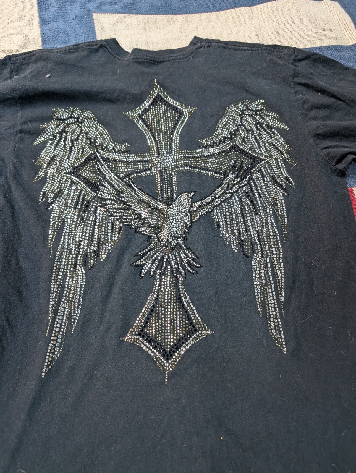 Rawyalty Couture Rhinestone Beaded Cross Wings T-Shirt L Vintage Y2K Cyber