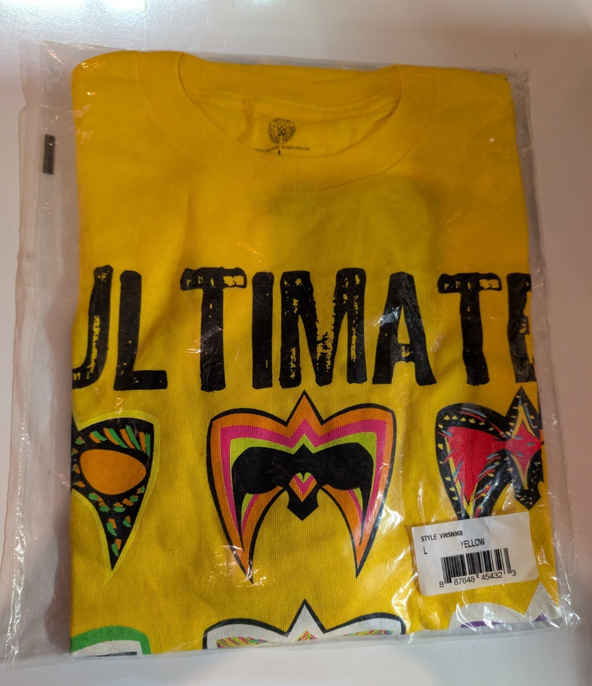 Sealed 2015 Ultimate Warrior WWE Multi-Mask Graphic T-Shirt – Yellow Men’s Large