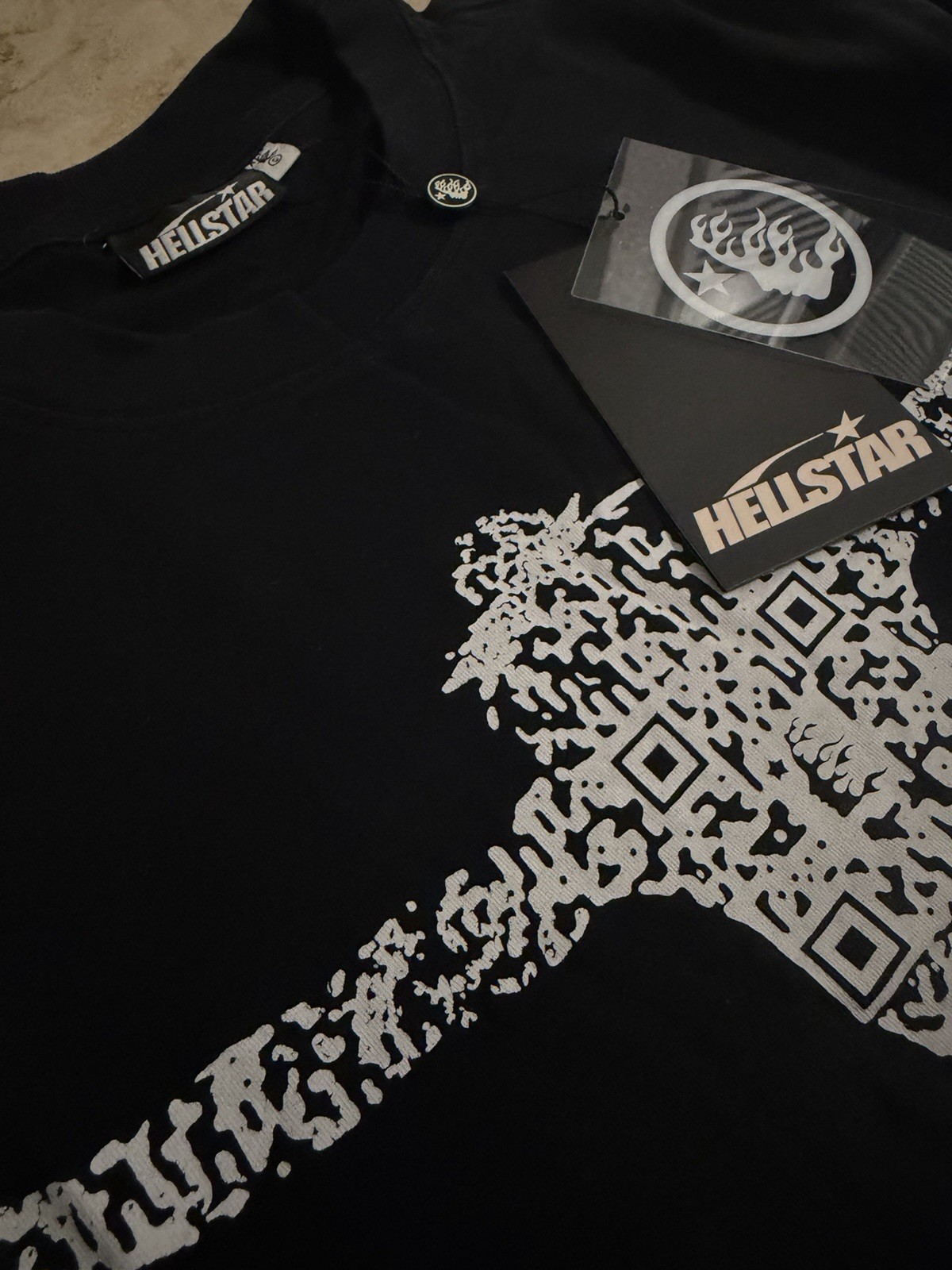 Hellstar Men’s Black Graphic Print Cotton Jersey Short Sleeve T-Shirt Size S