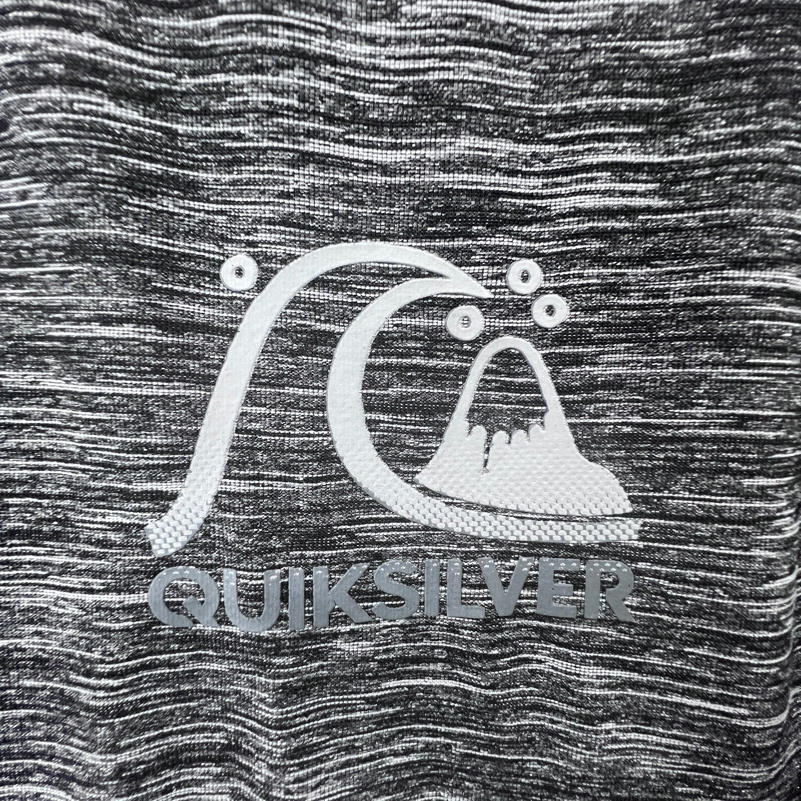 Quicksilver Mens Size Large Gray Striped Breathable Stretchable Shirt