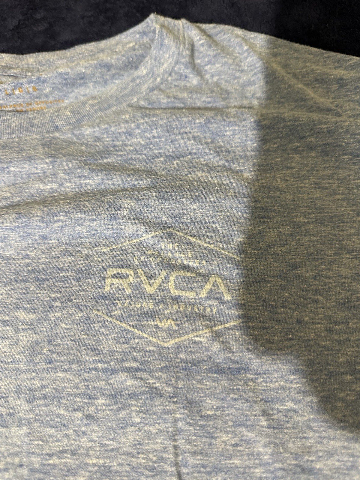 RVCA Shirt Large