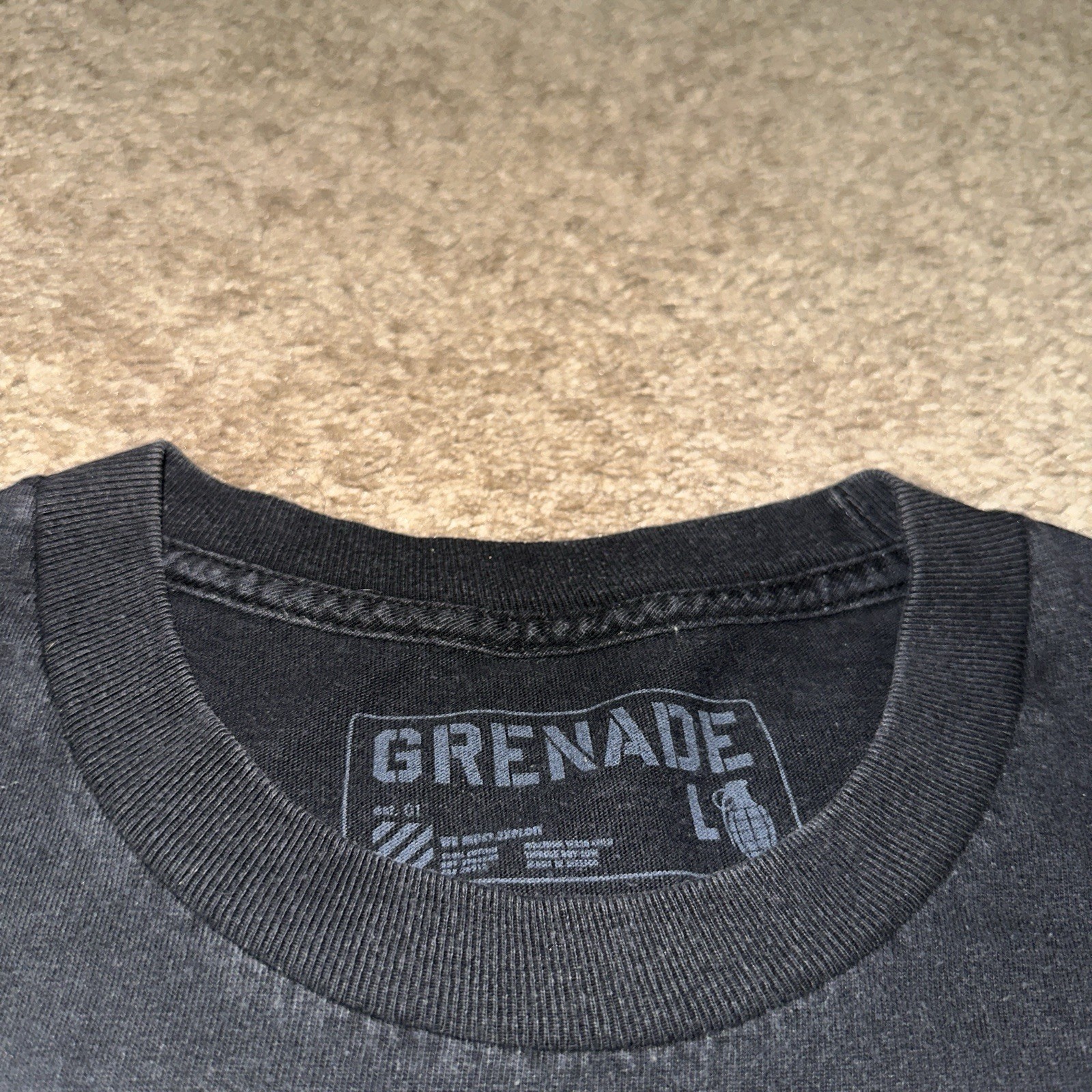 Grenade Skateboard Shirt Mens Large Skull Grunge Skater Short Sleeve Y2K Black
