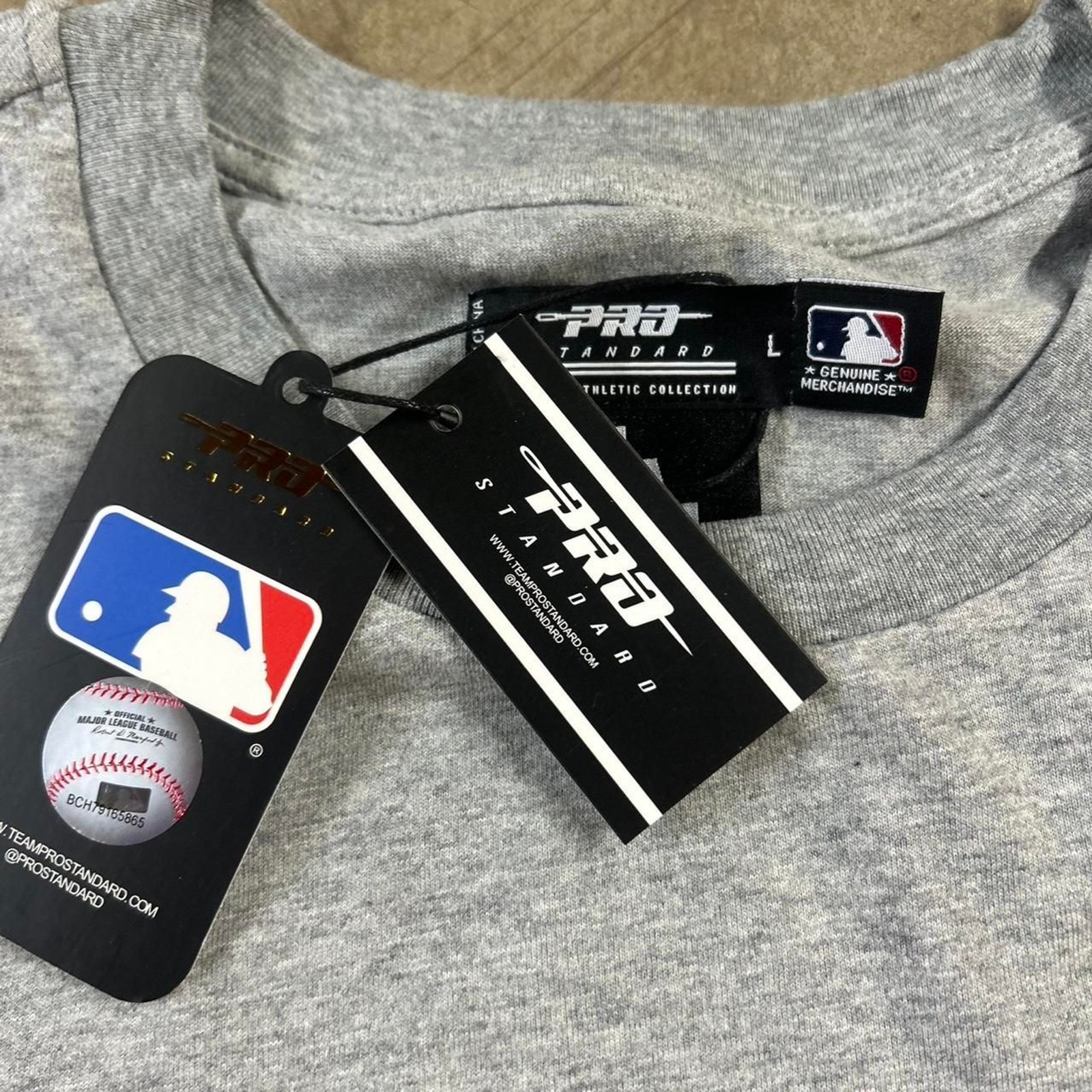 NWT Grey Los Angeles Dodgers streetwear basic tee