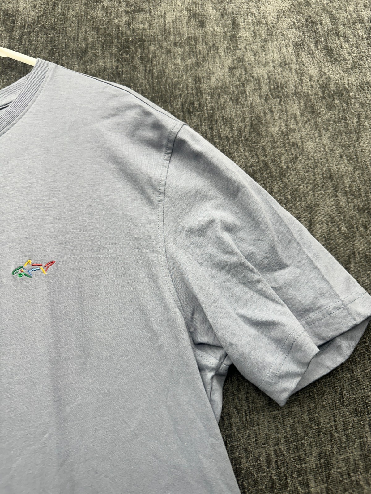 Greg Norman T Shirt Mens Large Gray Side Slit Cotton Crewneck Shark Logo Casual