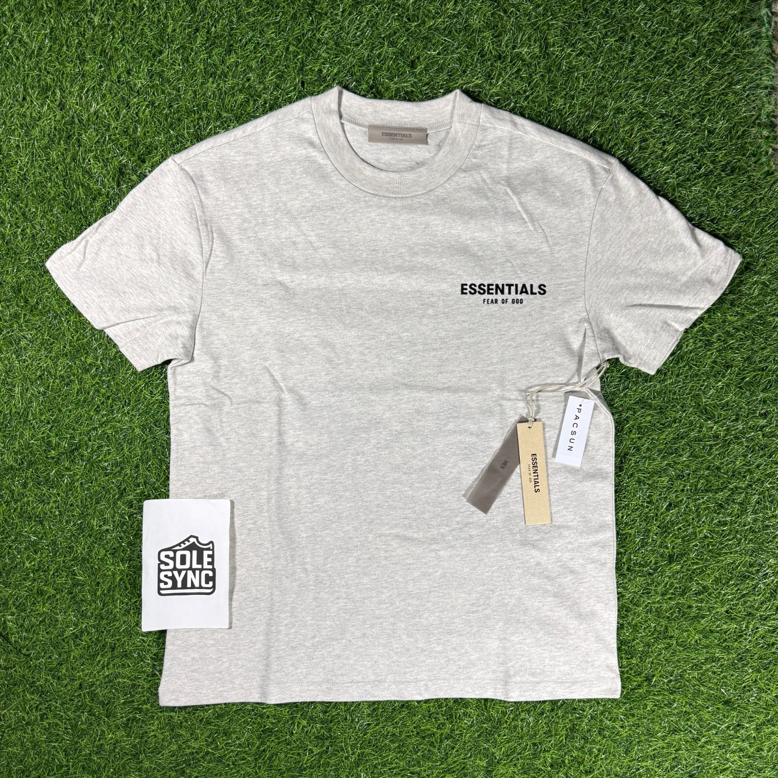 Fear of God Essentials T-Shirt SS22 Light Oatmeal – 100% Authentic (XS-XL)