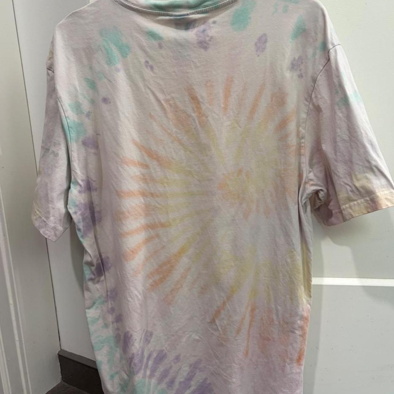 H&M “Heatwave(s)” Pastel Tie-Dye Graphic Tee Size M Y2K skater streetwear