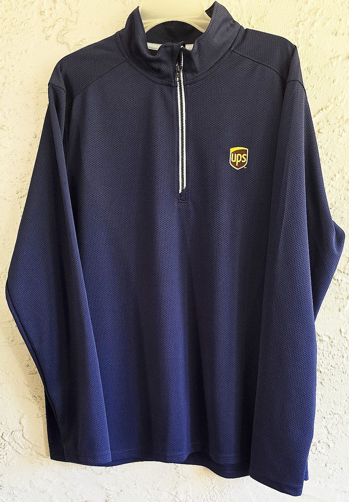 United Parcel Service UPS Men’s Sport-Tek Long Sleeve Blue Pullover 1/4 Zip LG