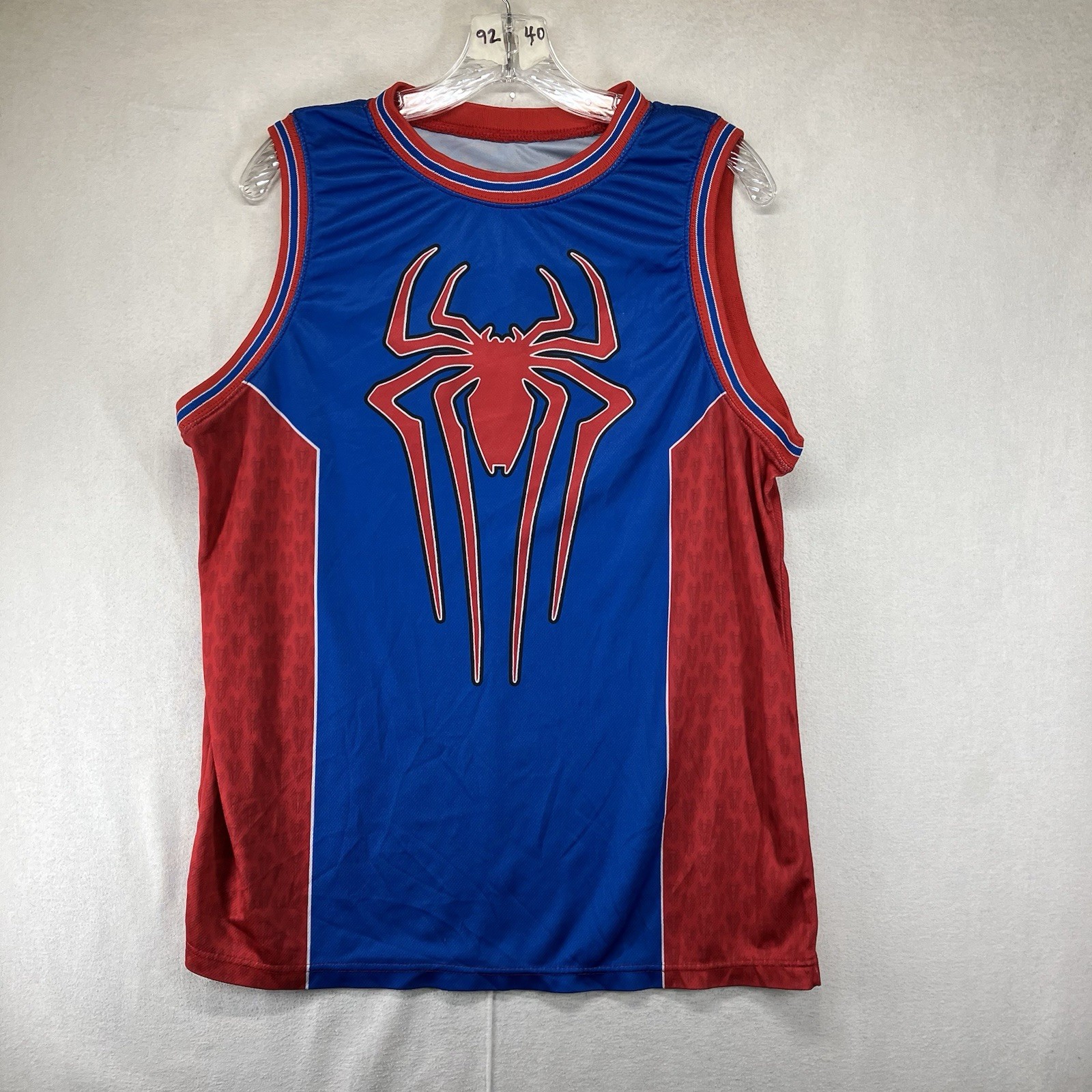 Spiderman Large 42/44 Jersey Marvel Comics Mad Engine Basketball