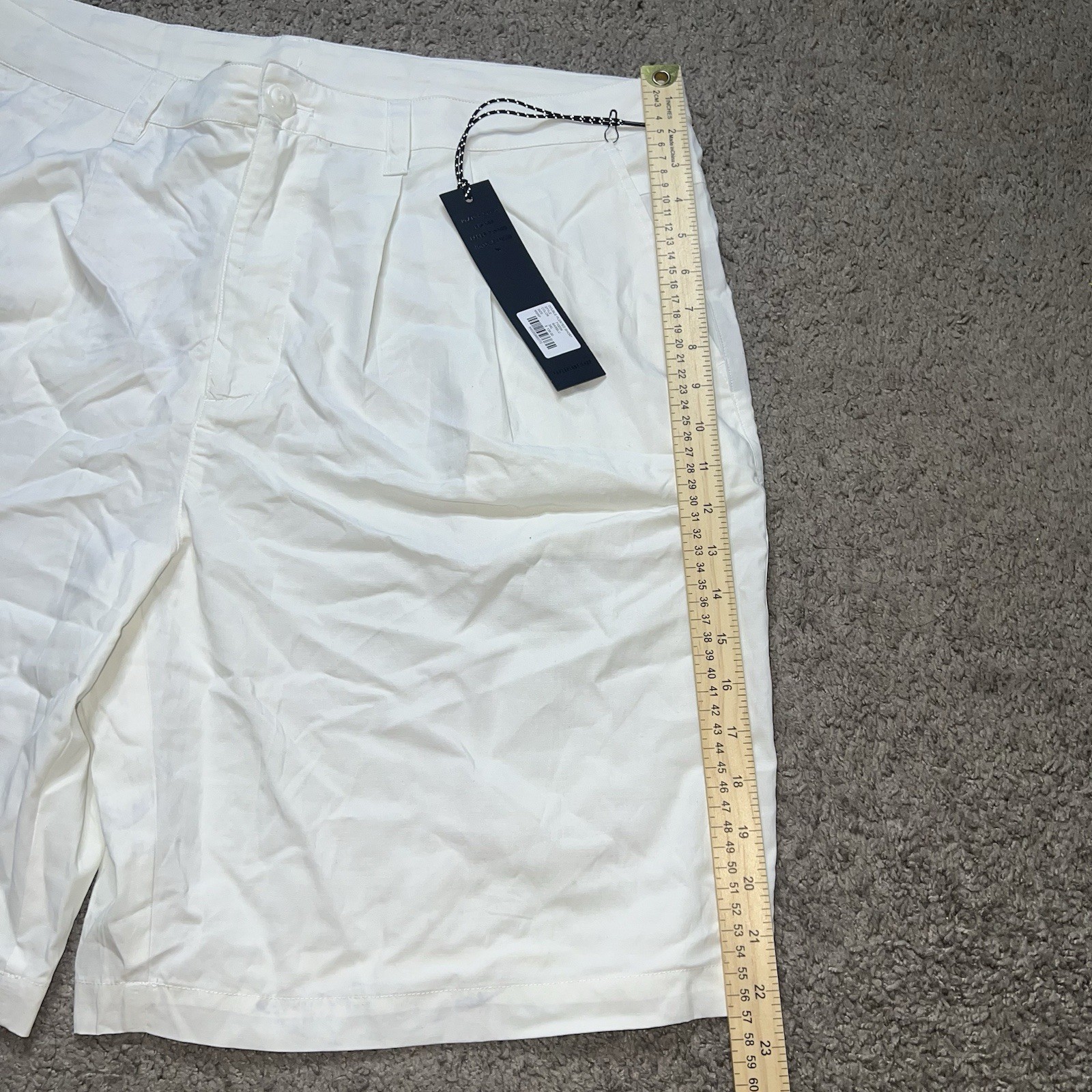 NWT PAPER PLANES WHITE DOUBLE PLEATED SHORTS SIZE 3XL MSRP $138