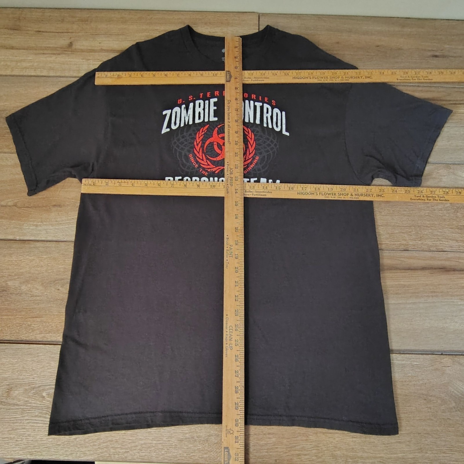 Tactical Zombie Control Response Men’s Graphic Tee XL