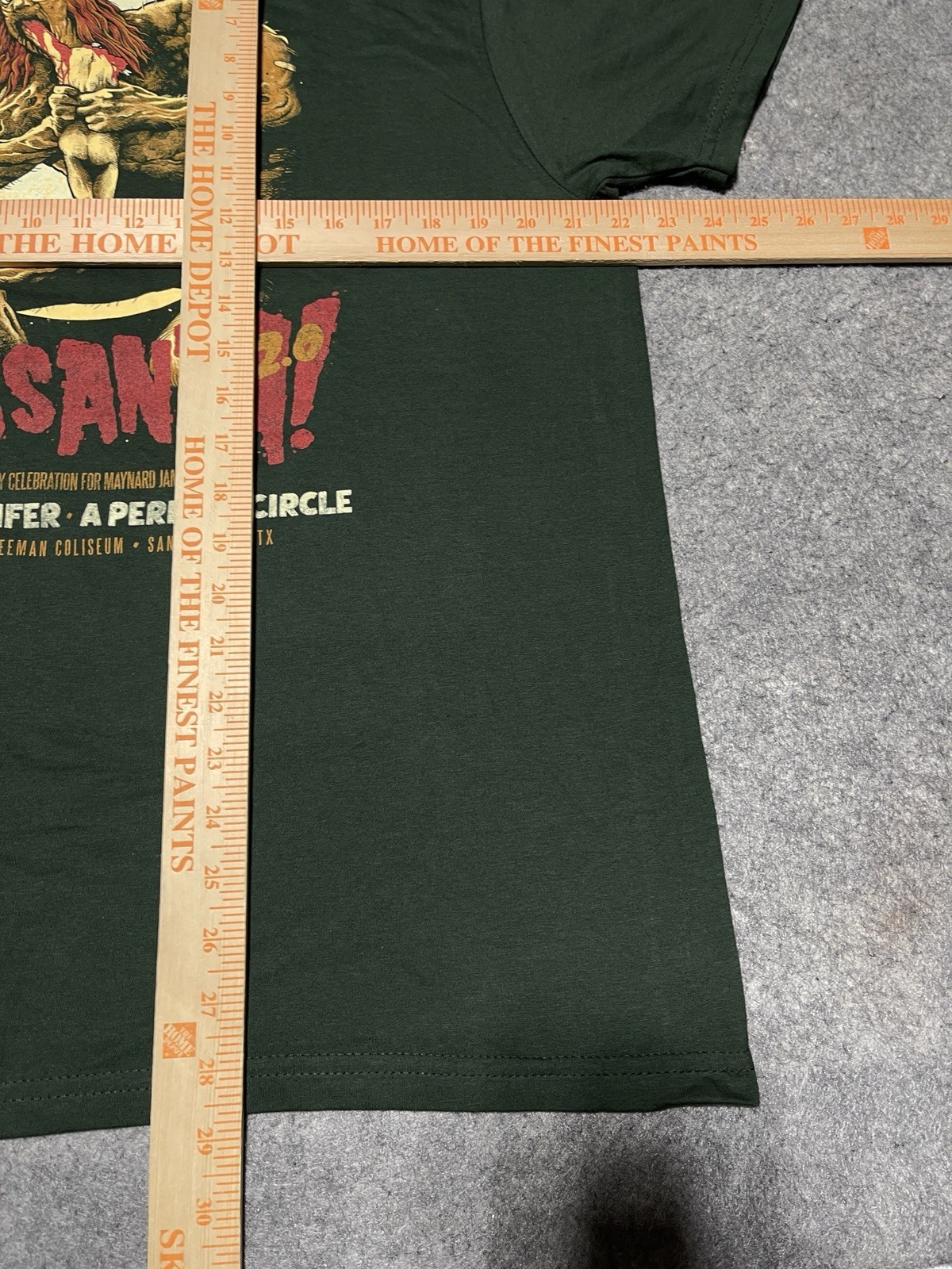 NEW 1 Night Only SESSANTA L Green Concert Tour 3 Eyed Crazy Shirt SATX 4/29/25