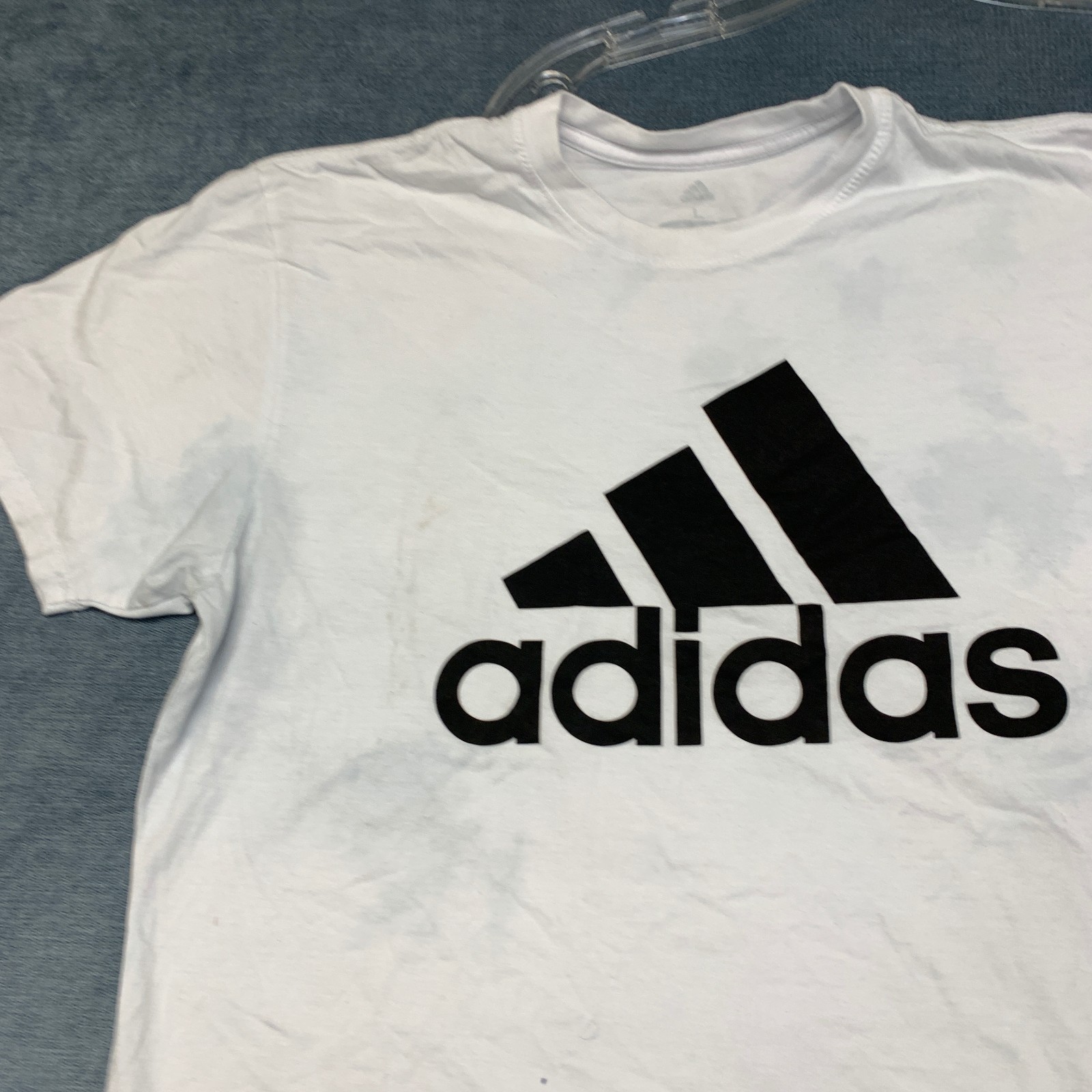 Adidas T Shirt Mens Large White Logo Short Sleeve Outdoor Travel Pullover Tee