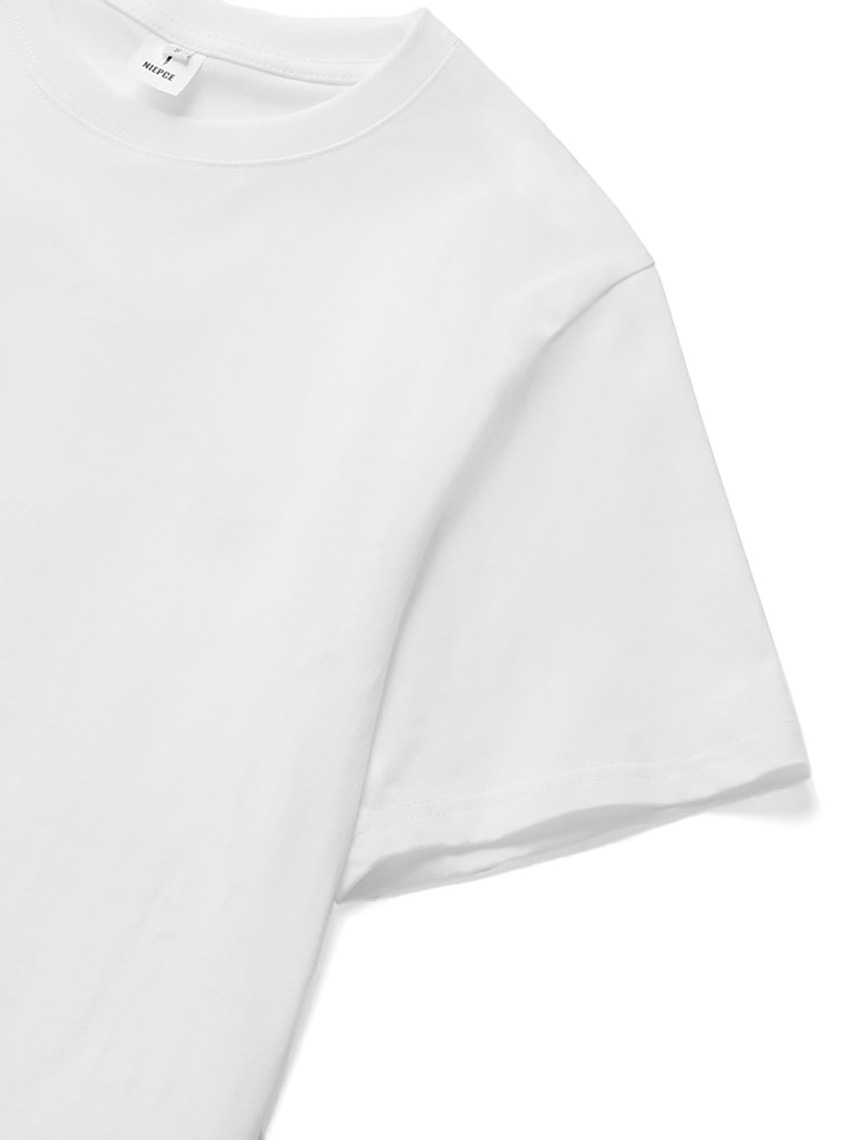 Niepce Japanese Streetwear Embroidery T-shirt Golden Koi Fish Graphic Tee