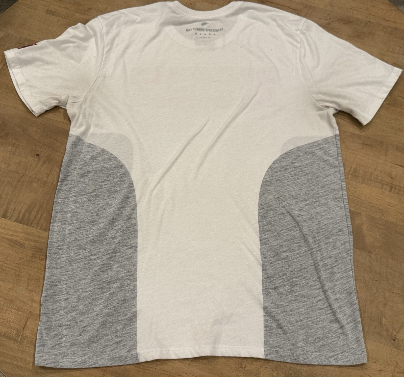 Nike Air Max Vintage T-Shirt Large L White non ducor duco Dri-Fit AirMax