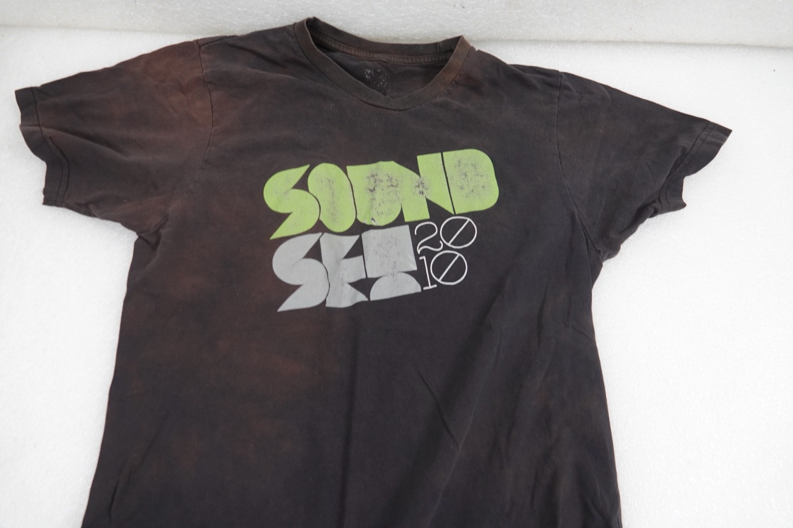 MINNEAPOLIS FESTIVAL CONCERT RAP HIP HOP T-SHIRT USA SIZE ??? SOUND SET 2010