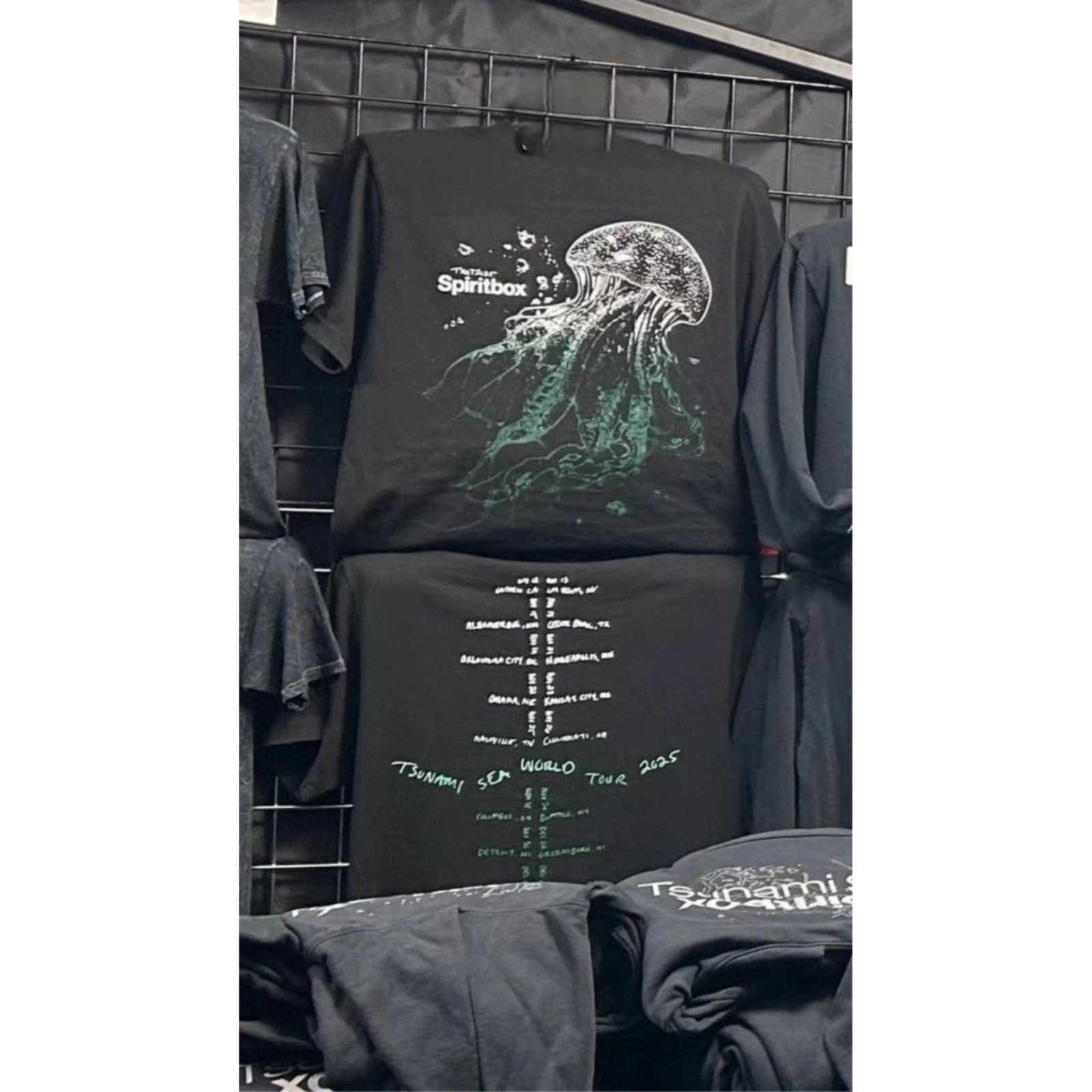 Spiritbox Tsunami Sea World Tour 2025 Jellyfish Double Sided T-shirt