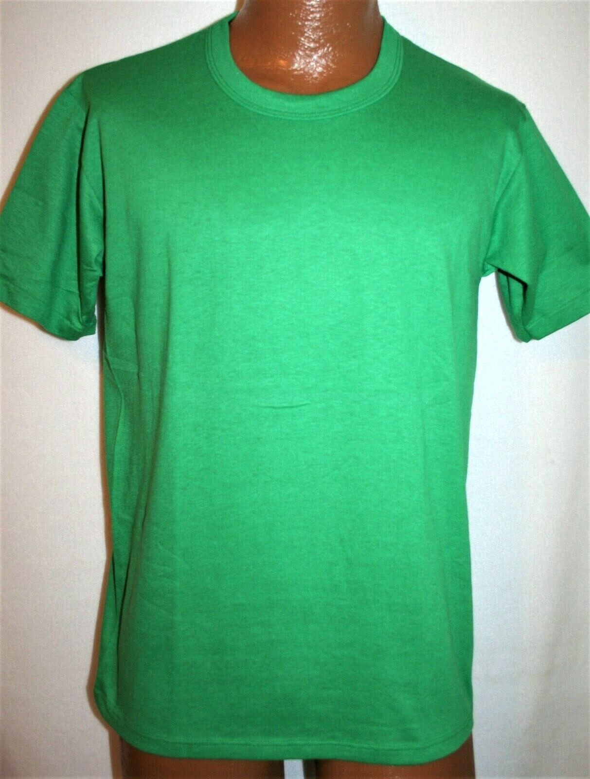 Vintage 80s RUSSELL ATHLETIC Green Basic 50/50 T-SHIRT Adult M Single Stitch NOS
