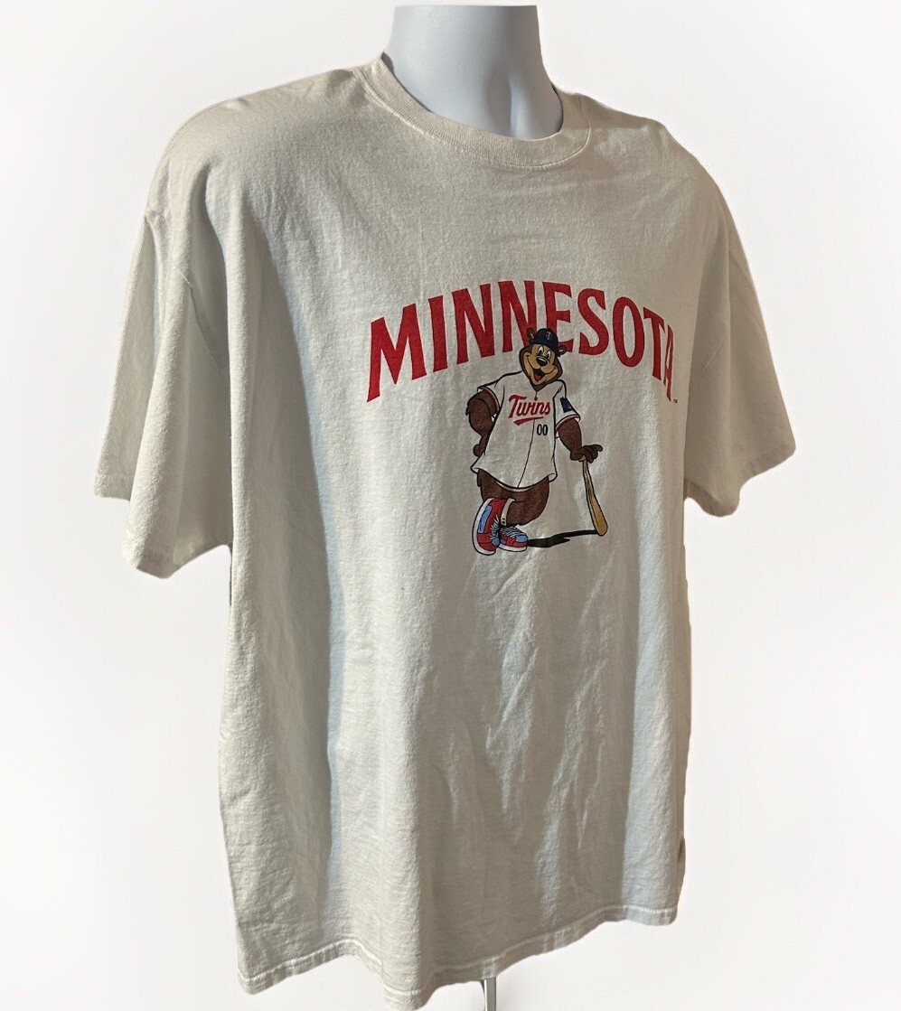 Minnesota Twins TC Bear Shirt Men XL White Short Sleeve Crew Neck Port & Company