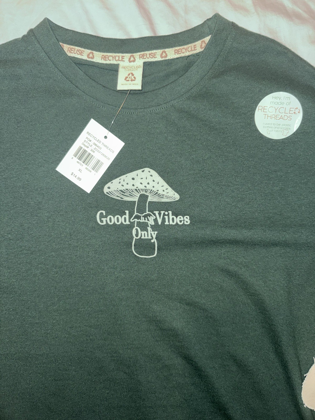 Recycled Threads Men’s “Good Vibes” Mushroom Green XL T-Shirt NWT