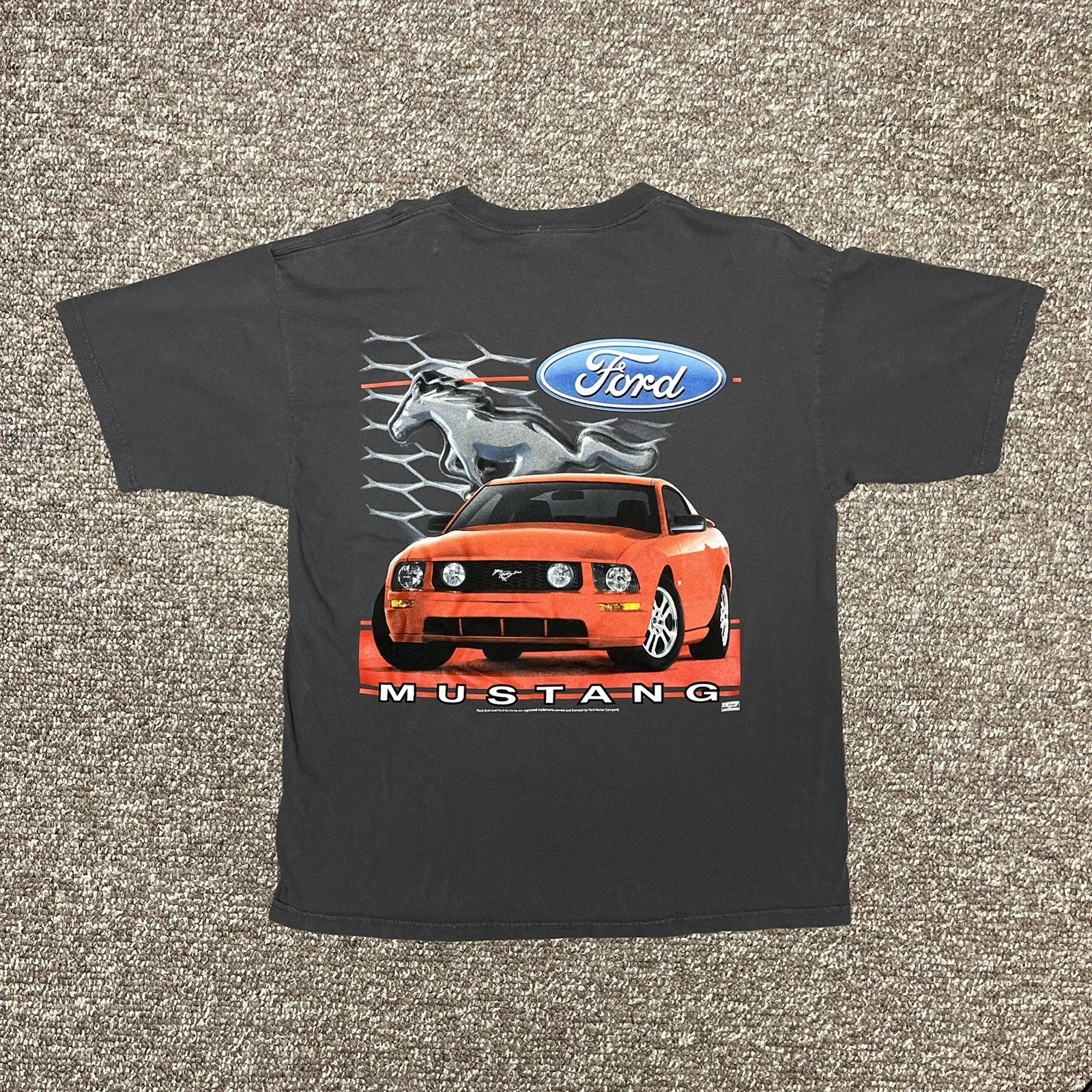 Hard To Find Vintage Ford Mustang GT Muscle Y2K SpellOut Graphic Racing Car Tee