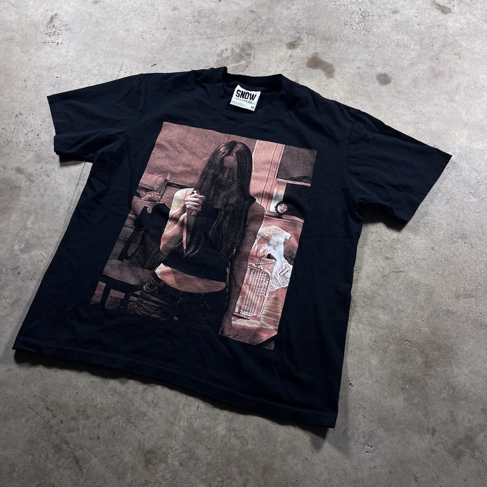 Snow strippers 2026 tour merch knife graphic black shirt men’s size medium