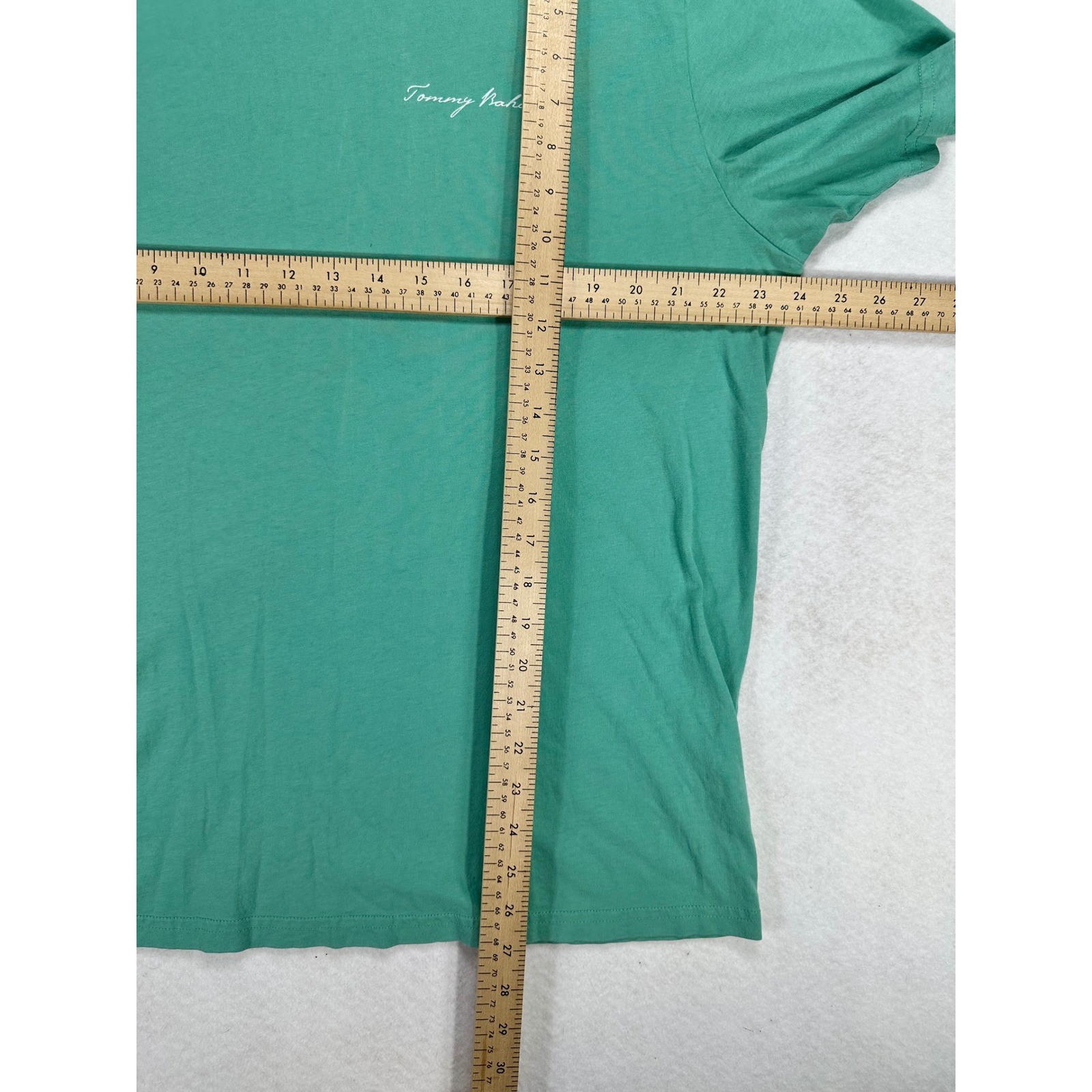 Tommy Bahama Relax Mens L Green Marlin Graphic T-Shirt UPF50 Cotton Short Sleeve