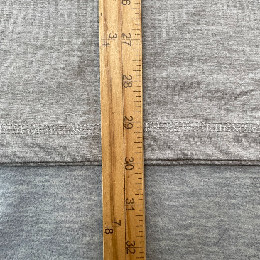 Vuori Shirt Mens XL Gray Performance Henley 4 Way Stretch Long Ease V194