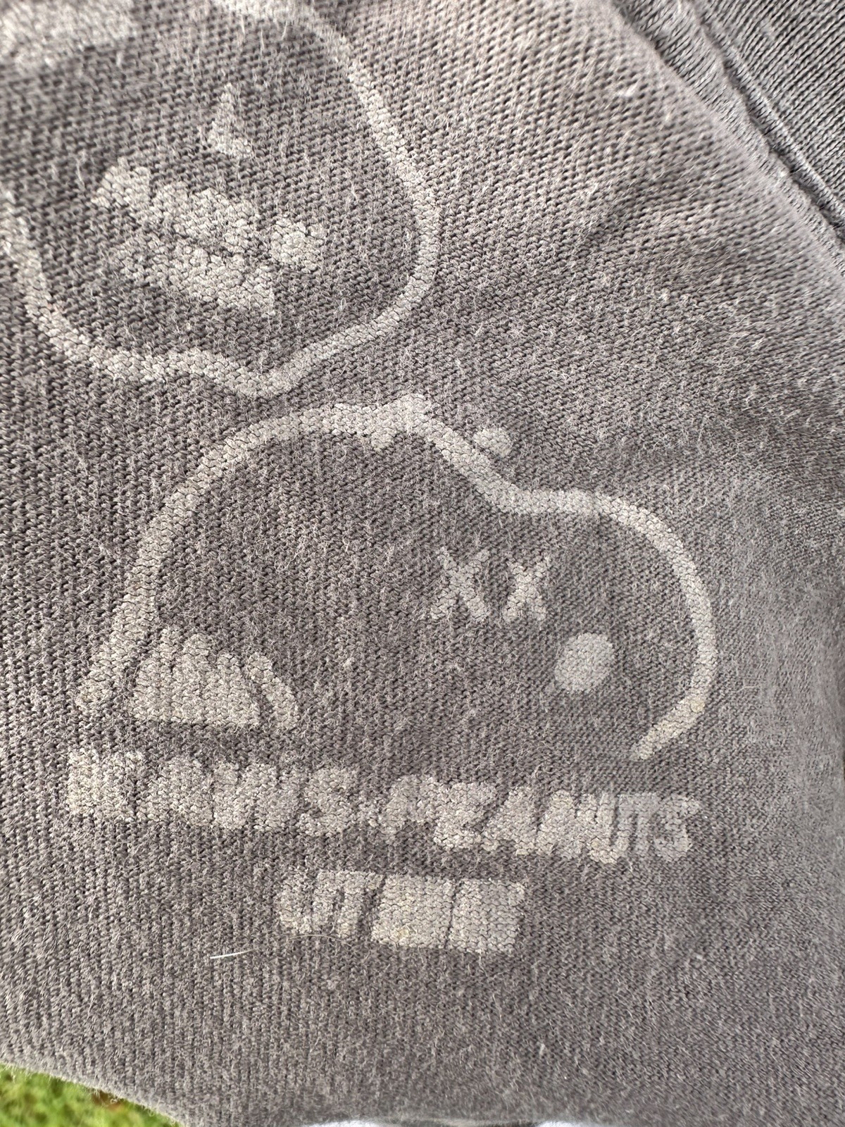 KAWS x Peanuts Snoopy Face size large Limited Edition