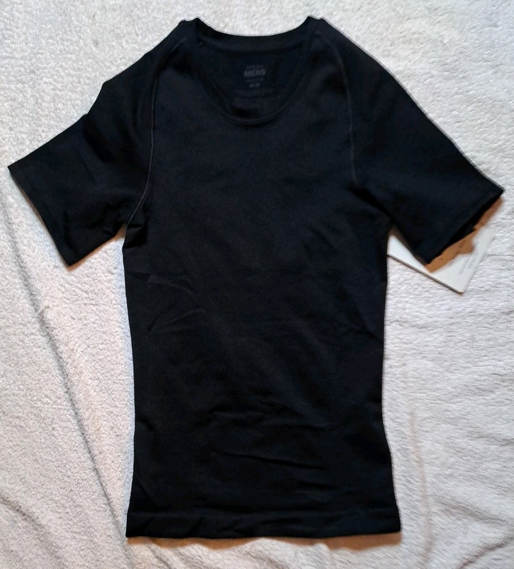 Spanx Seamless Crew Undershirt Mens Medium Black Ultra Sculpt 60012R New