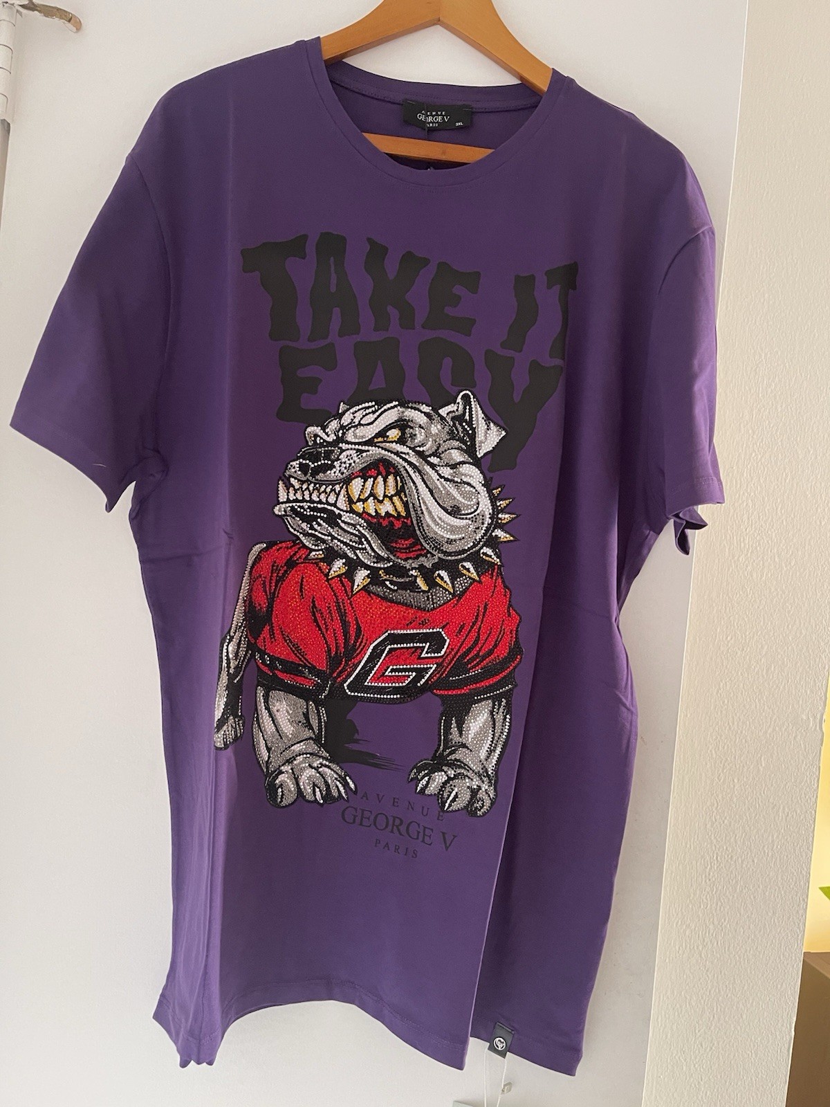 Avenue George V Paris T-Shirt Royal Bulldog Rhinestone Men’s Purple Fitted Tee