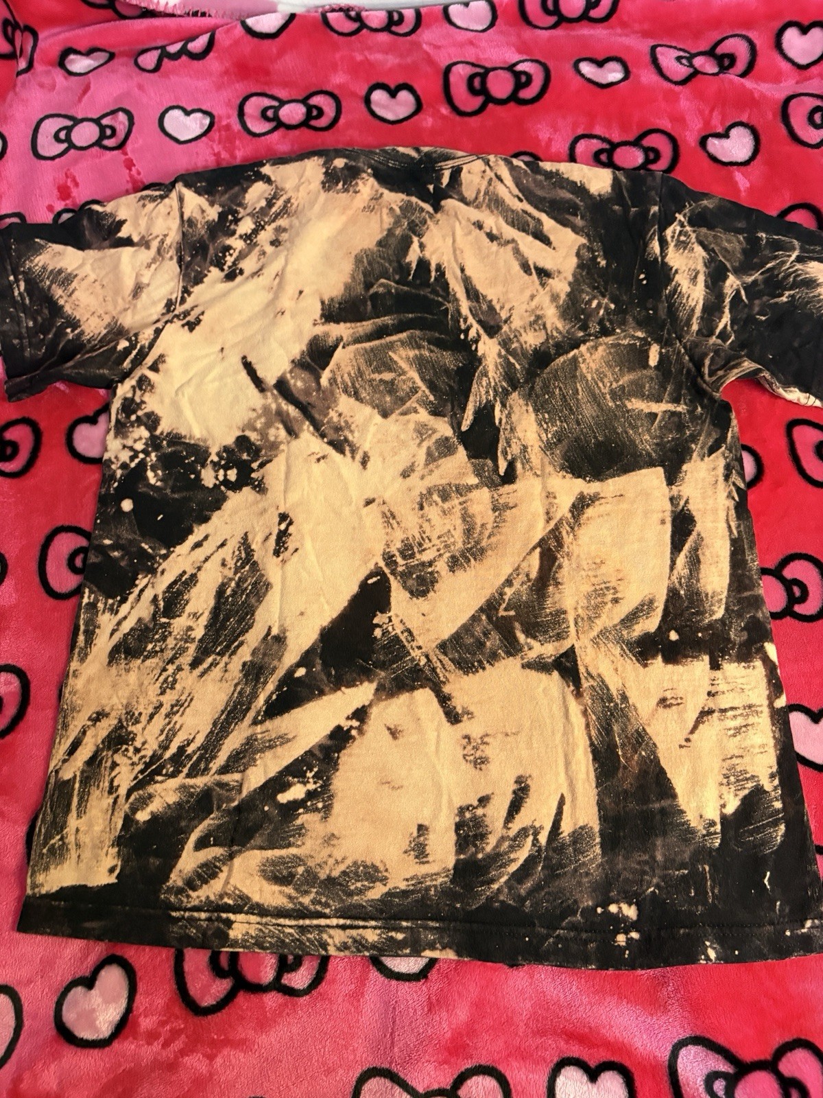DC Comics Batman Bleach Wash Graphic T-Shirt Black Tan XL Short Sleeve
