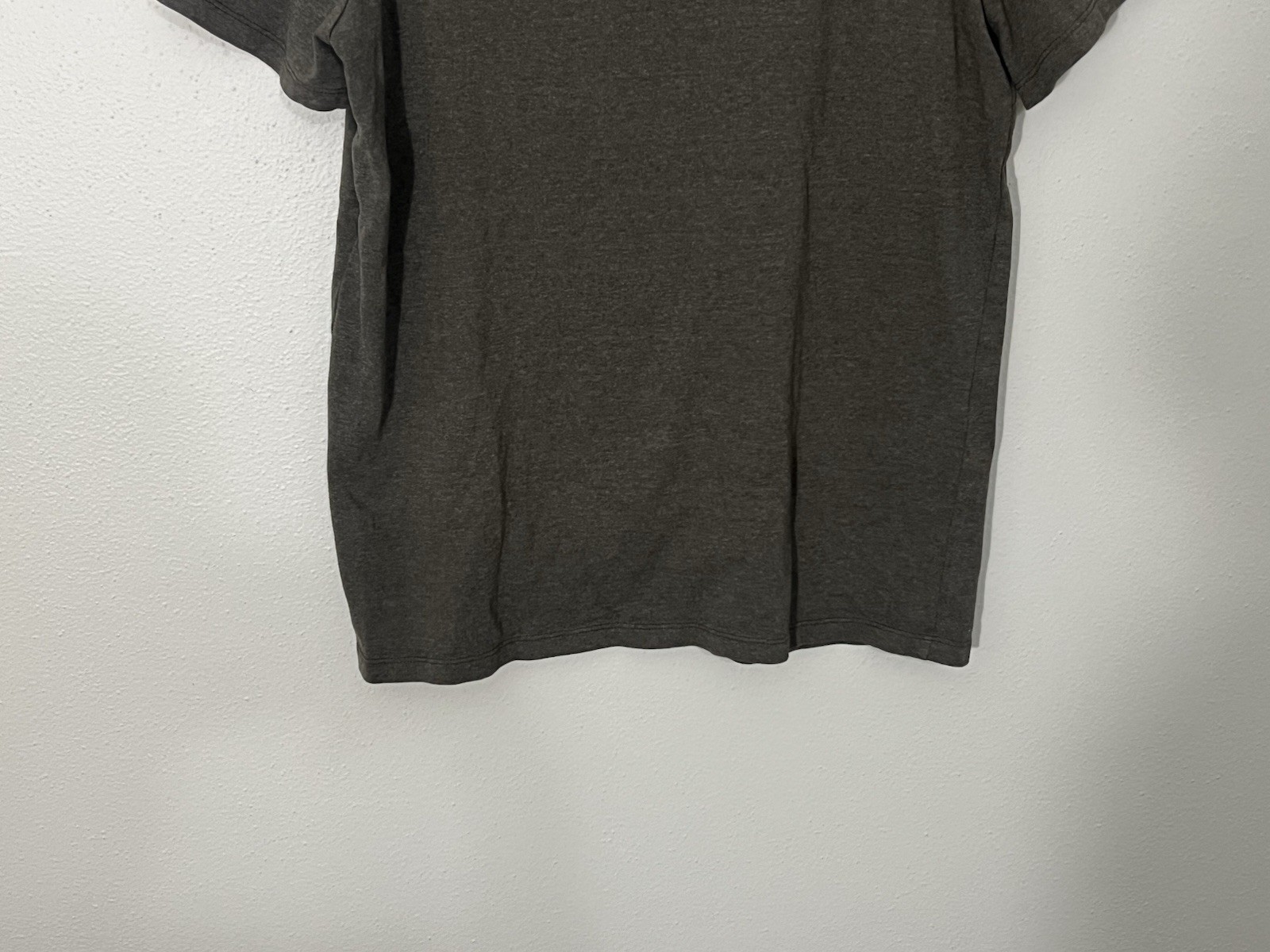 Taylor Stitch Men’s Short Sleeve Cotton Blend Gray T Shirt Size 42