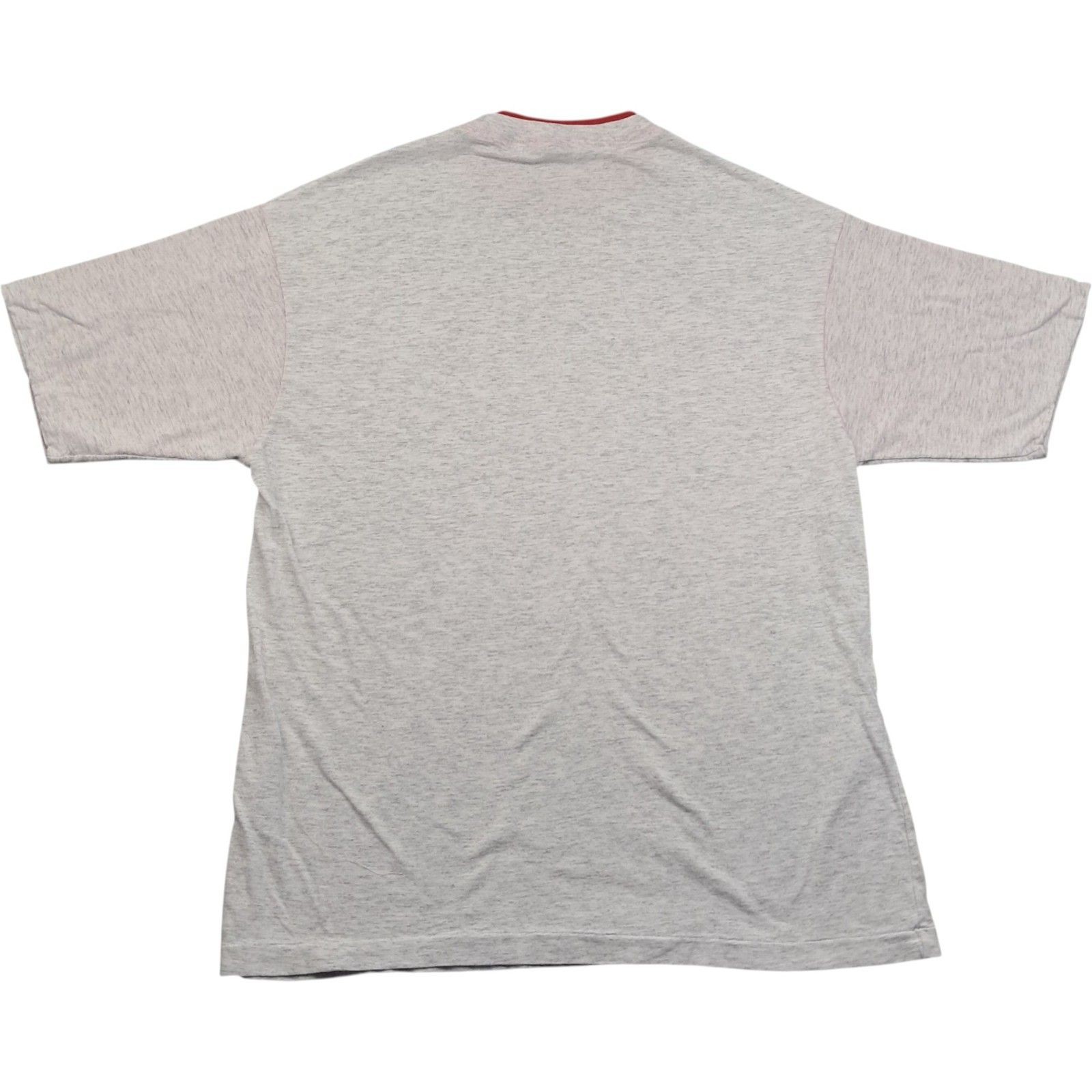 Canada T Shirt Large Men’s White Cotton Vintage Single Stitch Tourist