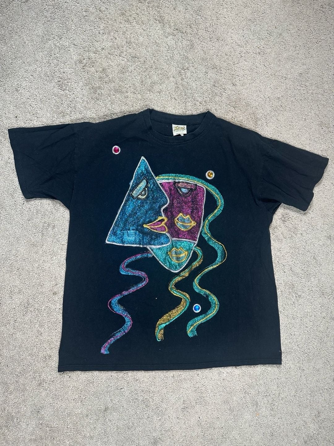 Vintage 90s Fast Wearable Art Abstract Faces Puff Paint Embellished T-Shirt