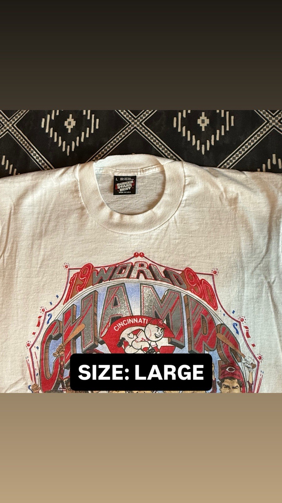 CINCINNATI REDS 1990 World Series Champs Licensed T-Shirt. LARGE Dead Stock VTG