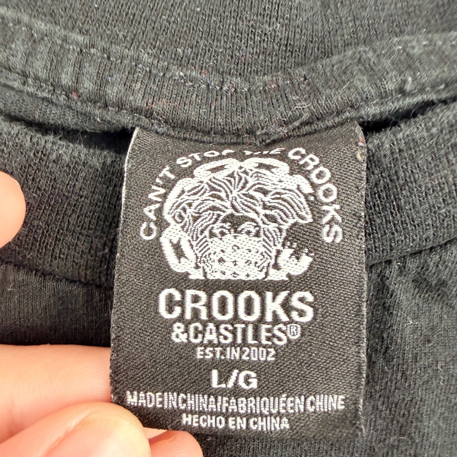 Crooks & Castles Mens Large Black Graphic T-Shirt Virgin Mary Family Loyalty Tee