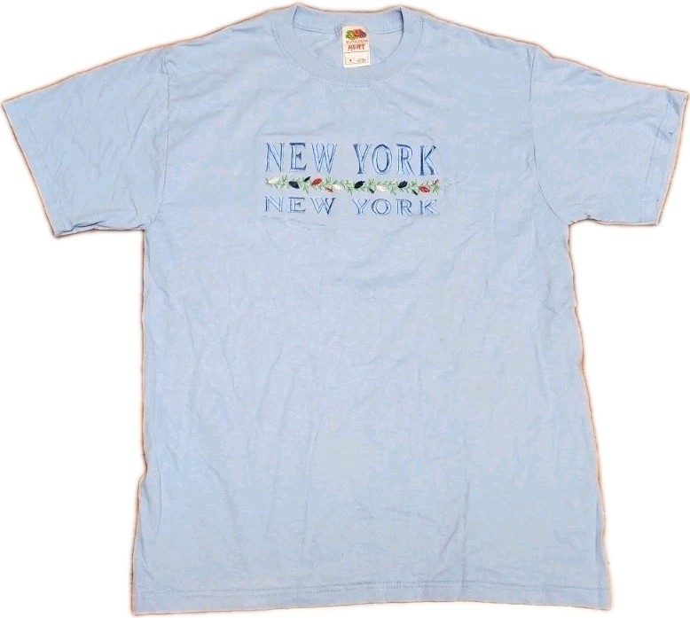 Fruit Of The Loom T Shirt Men’s M Medium NEW YORK NEW YORK Vintage Embroidered