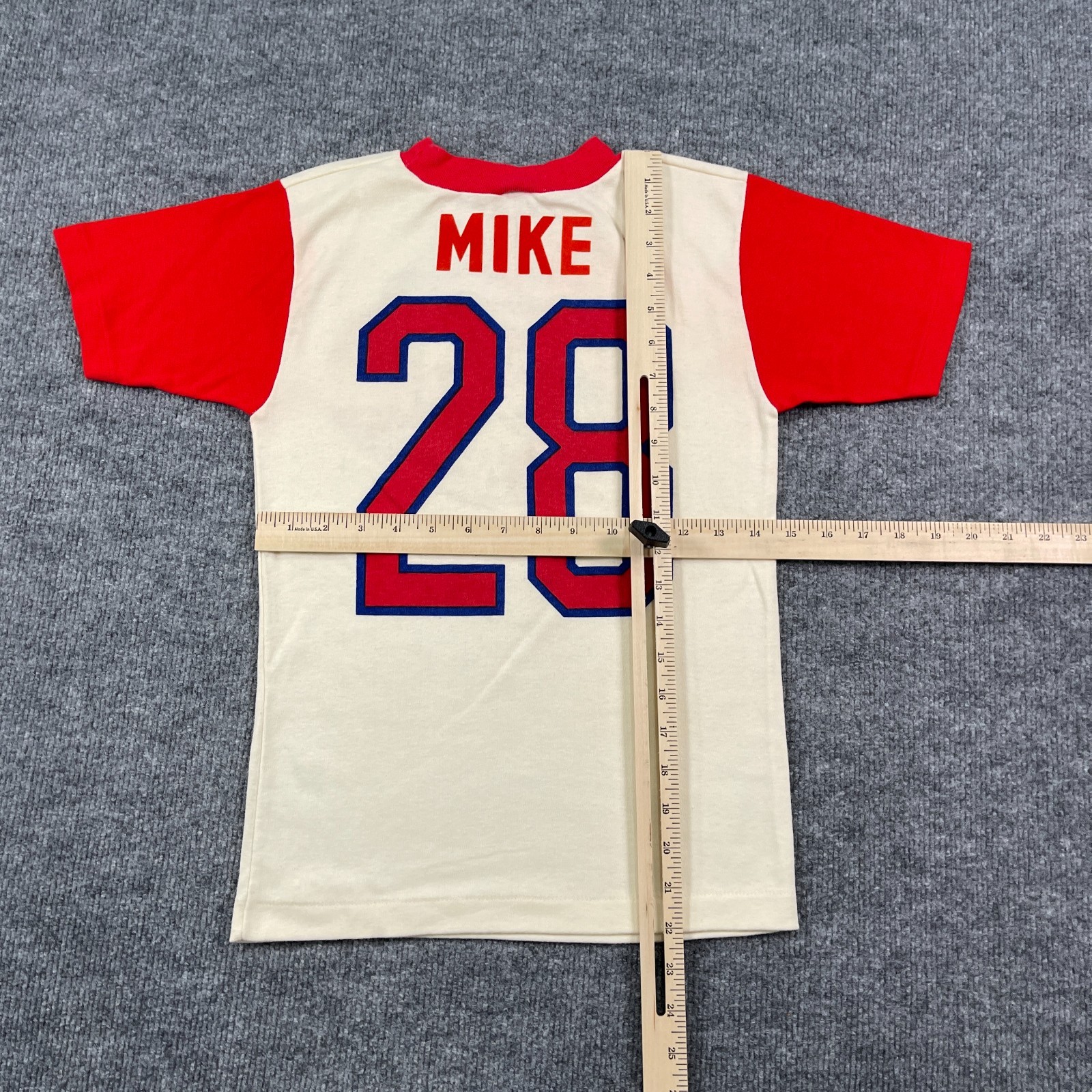 Vintage 70s Cincinnati Reds Mike #28 Baseball Shirt Teens Medium 15×22 Ivory