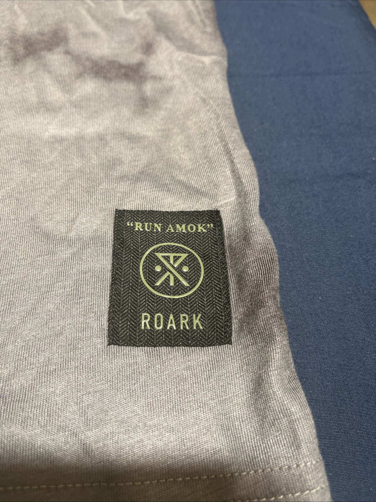 Roark Run Amok X Public Lands – Mathis Core T-Shirt, Grey – Medium MSRP $49