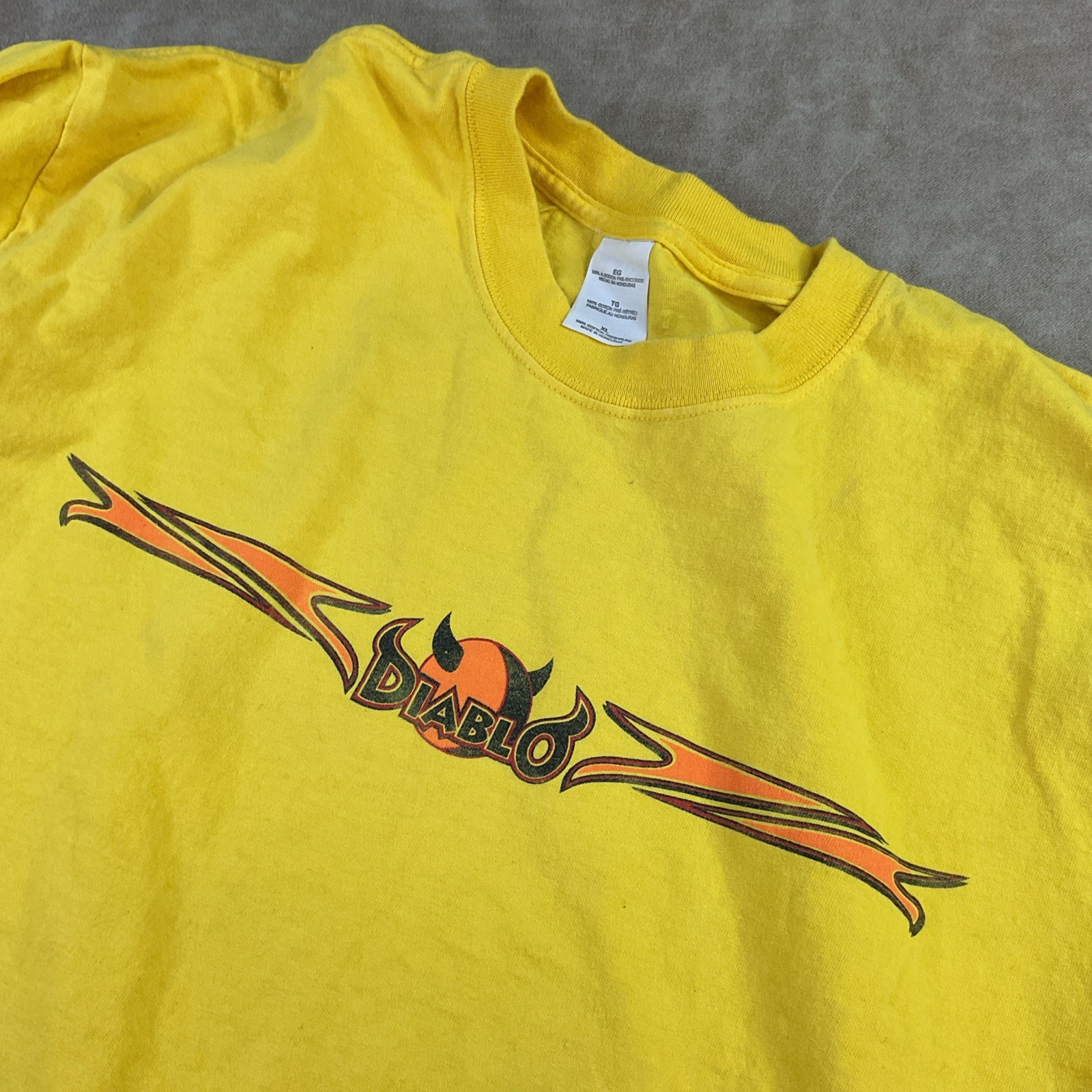 Vintage Diablo Paintball T-Shirt Men Sz XL Y2K Graphic Crew Yellow Short Sleeve
