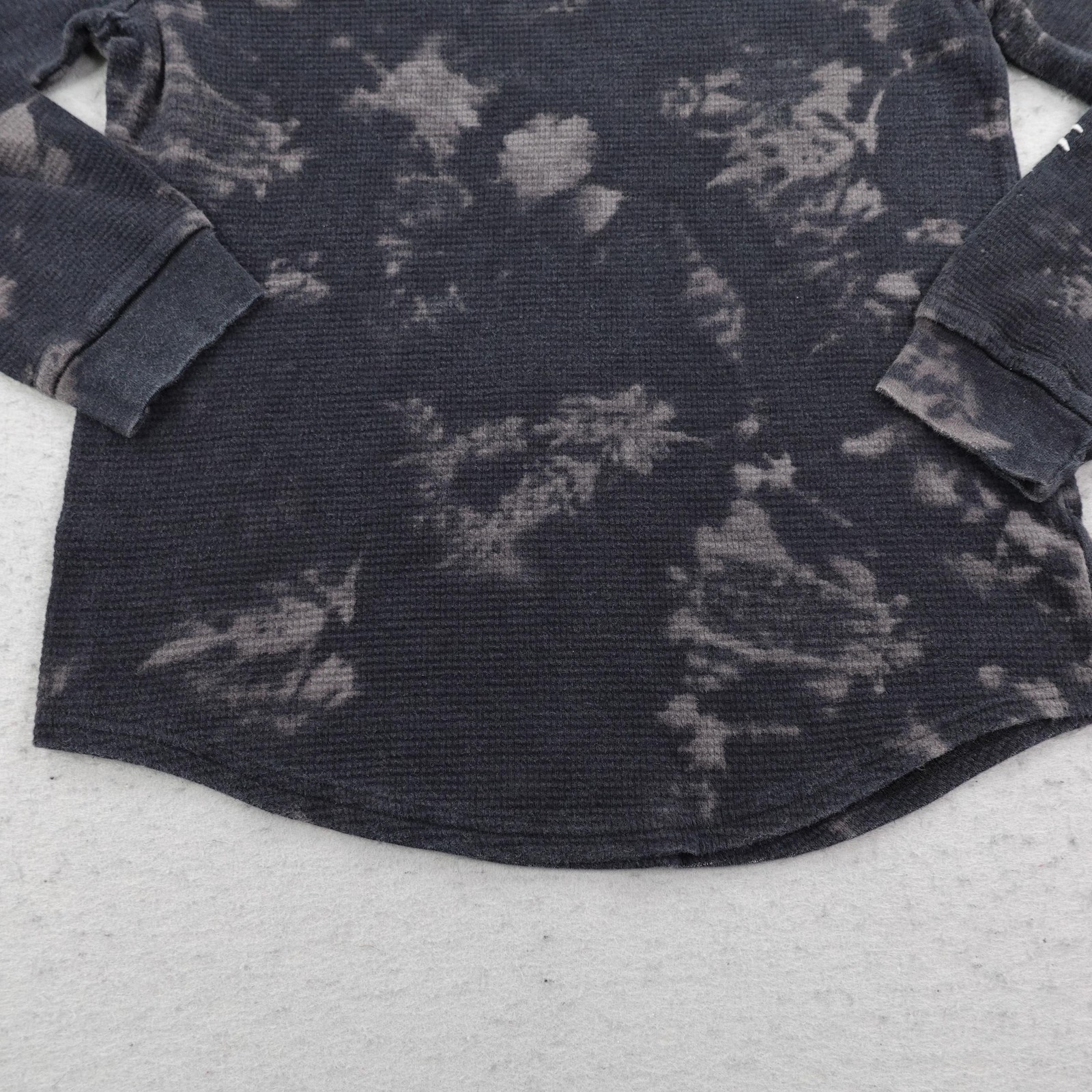 Hollister Shirt Medium Black Gray Dye Waffle Knit Thermal Must Have Collection