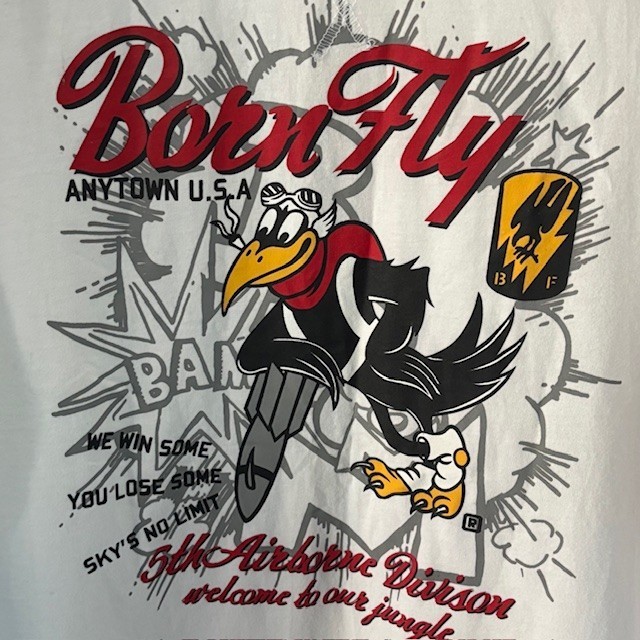 Born Fly NWT L Red White Raglan 3/4 Sleeve Graphic Tee Streetwear Hip Hop Comic