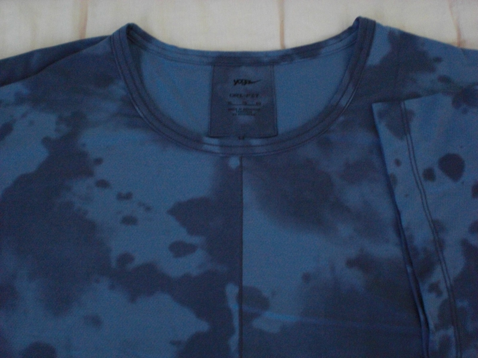 Nike Dri-FIT Allover Camo Print Yoga Top T-Shirt, NWT – Men’s XL – Gridiron, $70