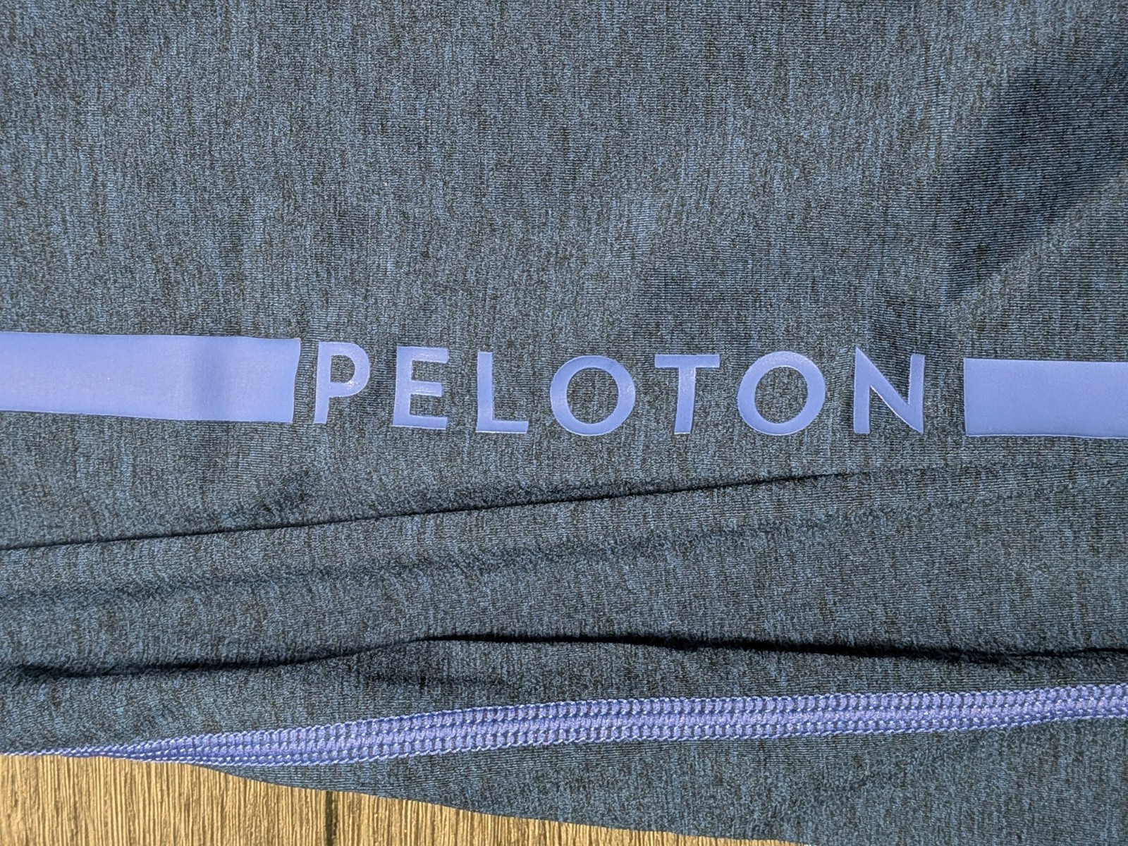 Rhone X Pelaton Men’s Blue Athleisure Performance Reign Shirt Size Large