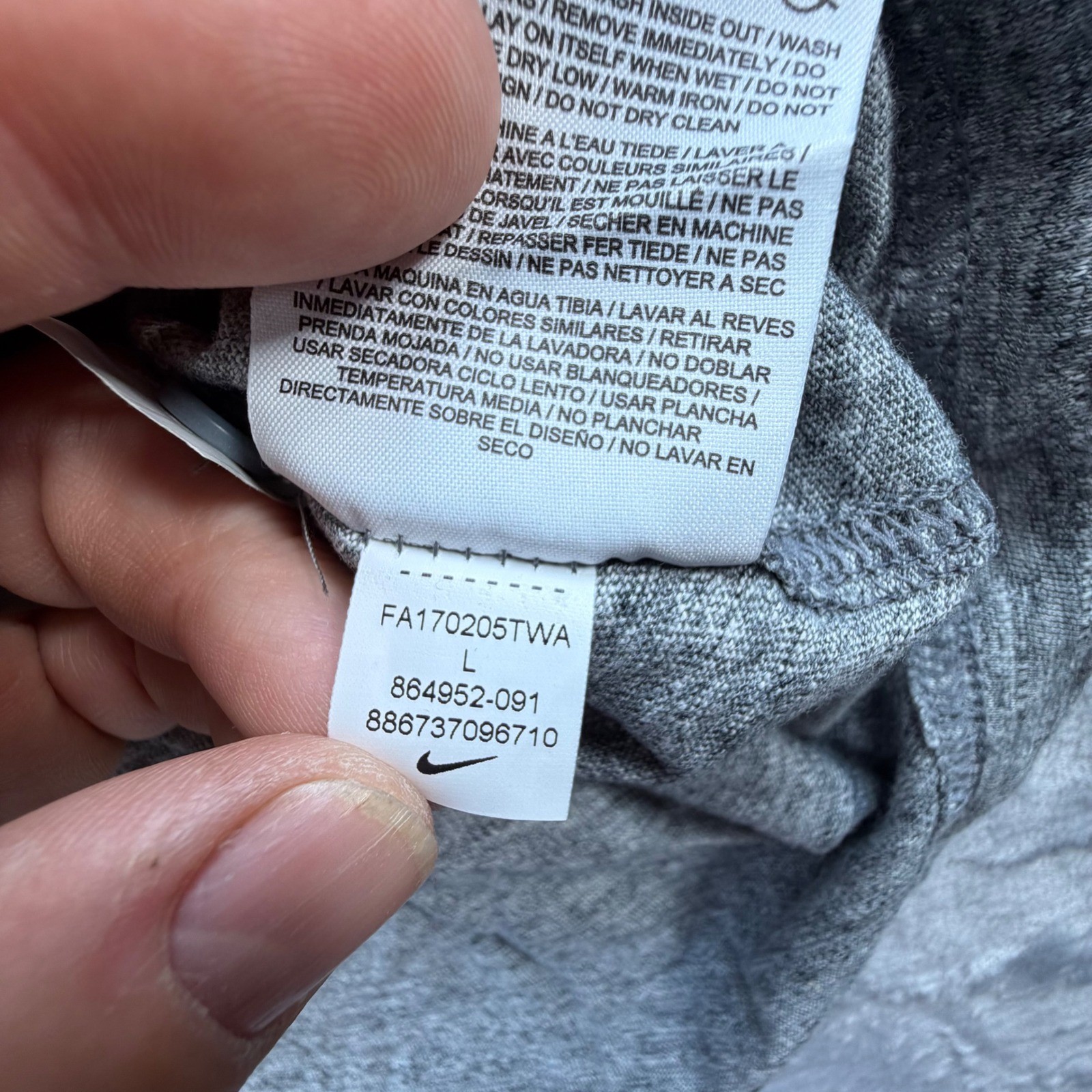 Nike Henley Shirt Mens Large Grey Long Sleeve Embroidered Logo 864952-091