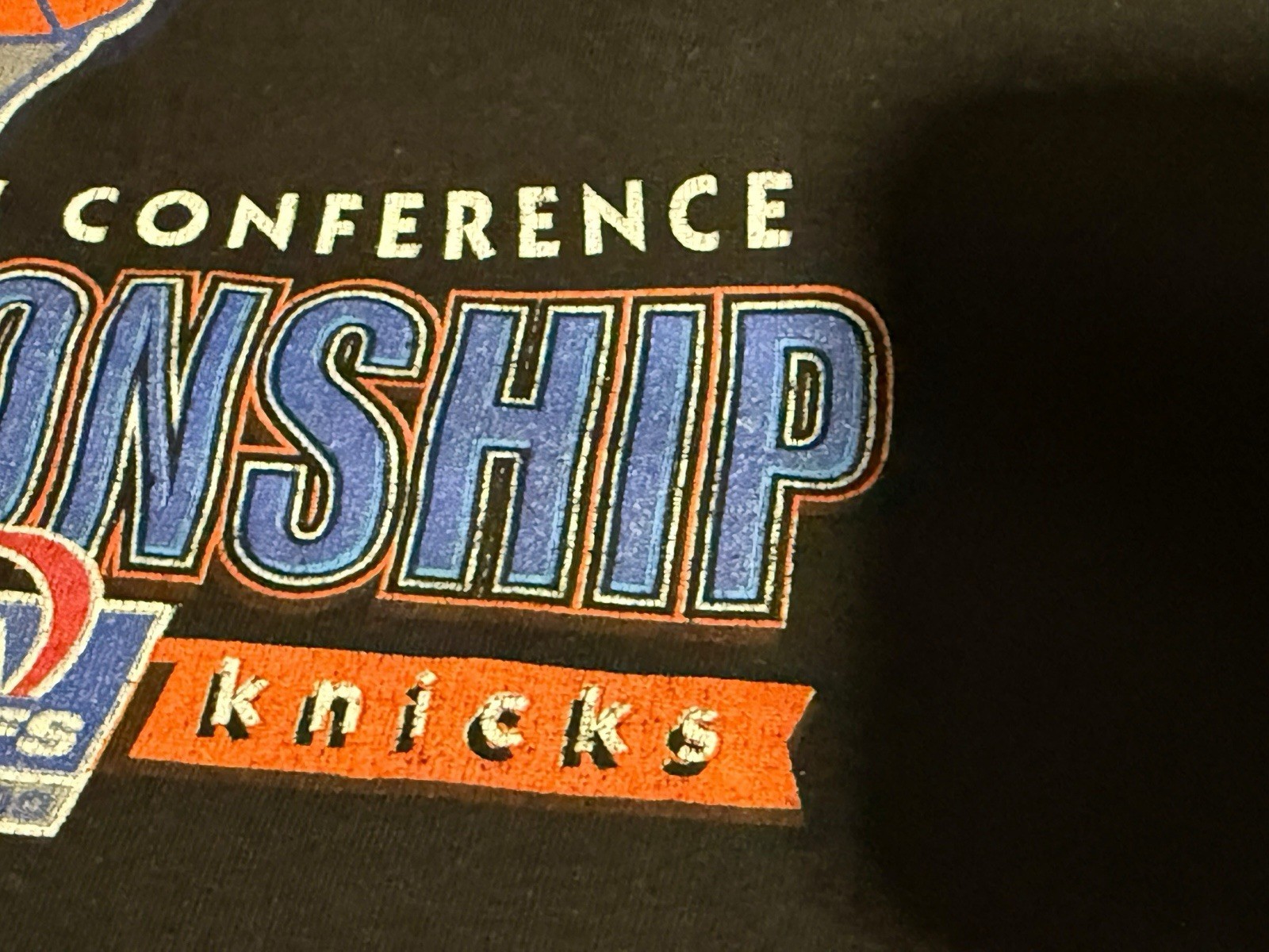 Vintage 2000 Champion New York Knicks XL Eastern Conference Championship T-Shirt