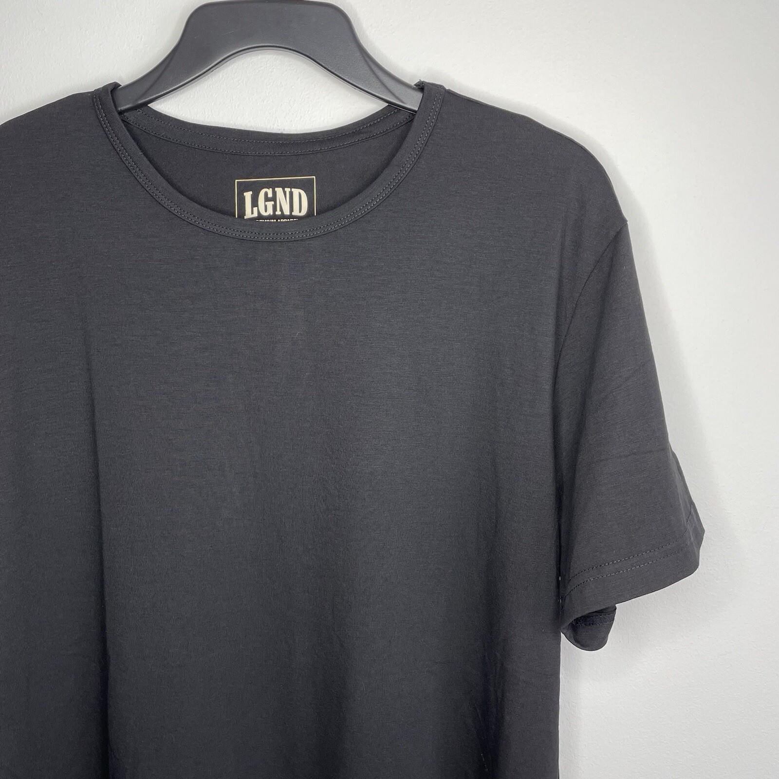NWOT LGND Supply Co Premium Apparel Solid Black Crewneck Short Sleeve T-Shirt