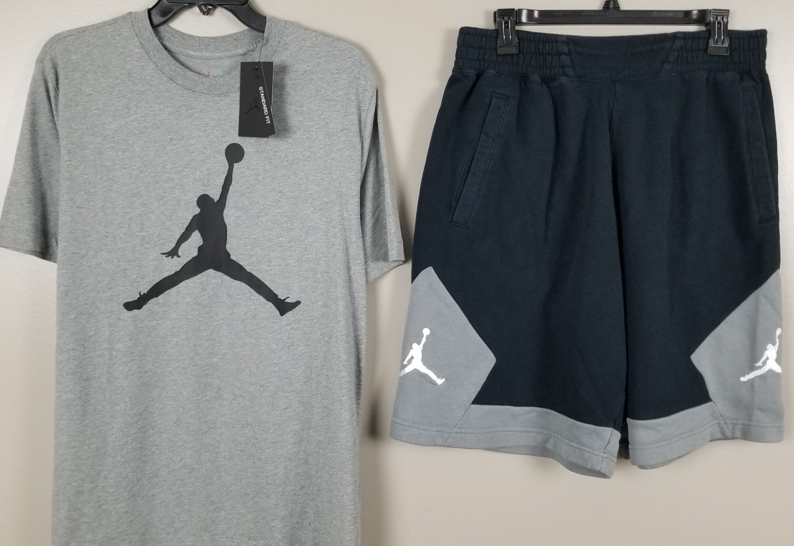 JORDAN JUMPMAN BASKETBALL OUTFIT SHIRT + SHORTS GREY BLACK RARE (SIZE MEDIUM)