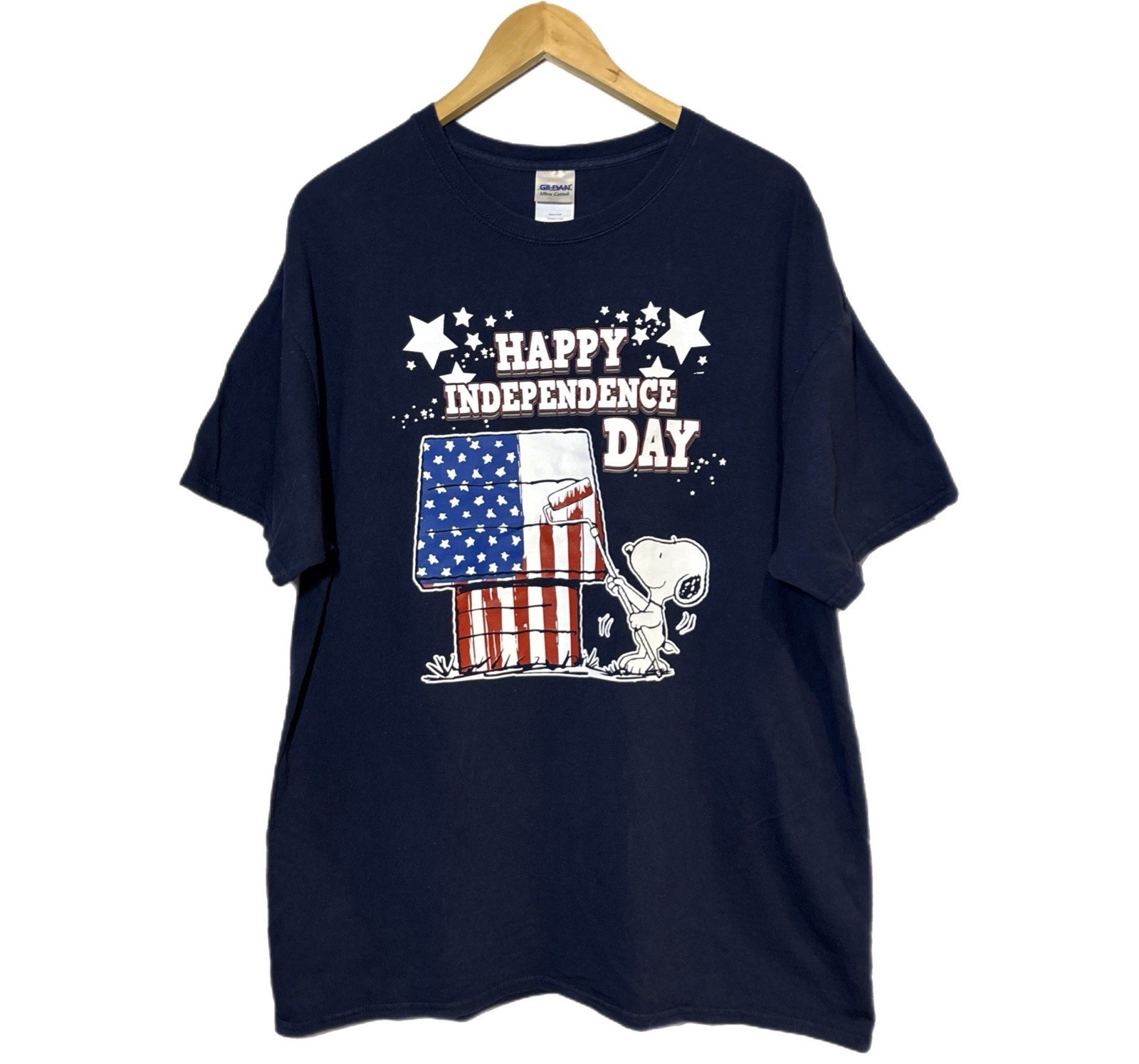 Peanuts Hybrid Snoopy Woodstock USA Flag Graphic Print Blue Crew Neck XL T Shirt