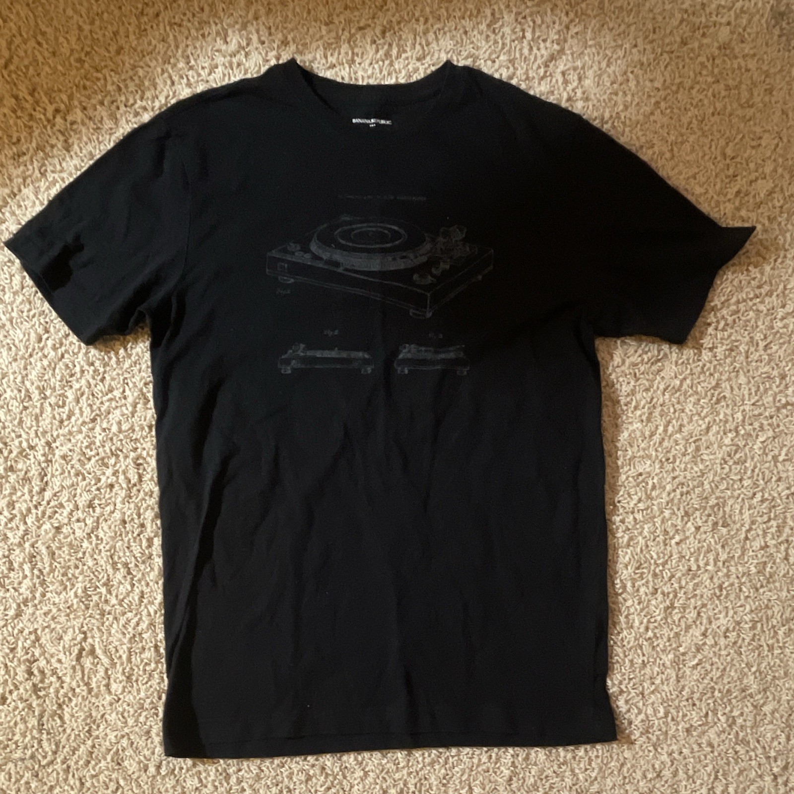 Banana Republic Premium Wash Men’s Black Graphic Print Crew Neck Tee Size S